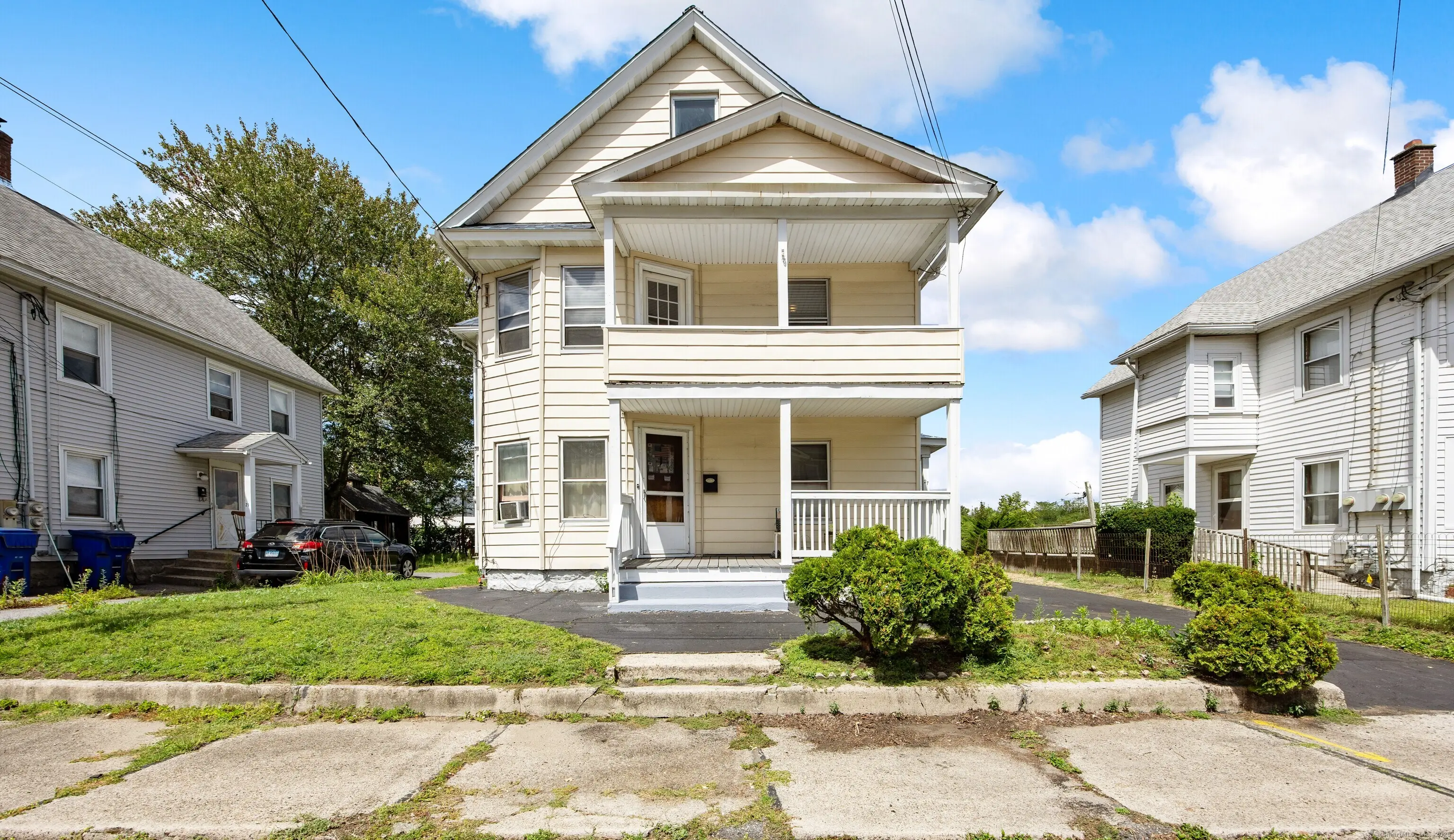 25 Lipton Place, Torrington