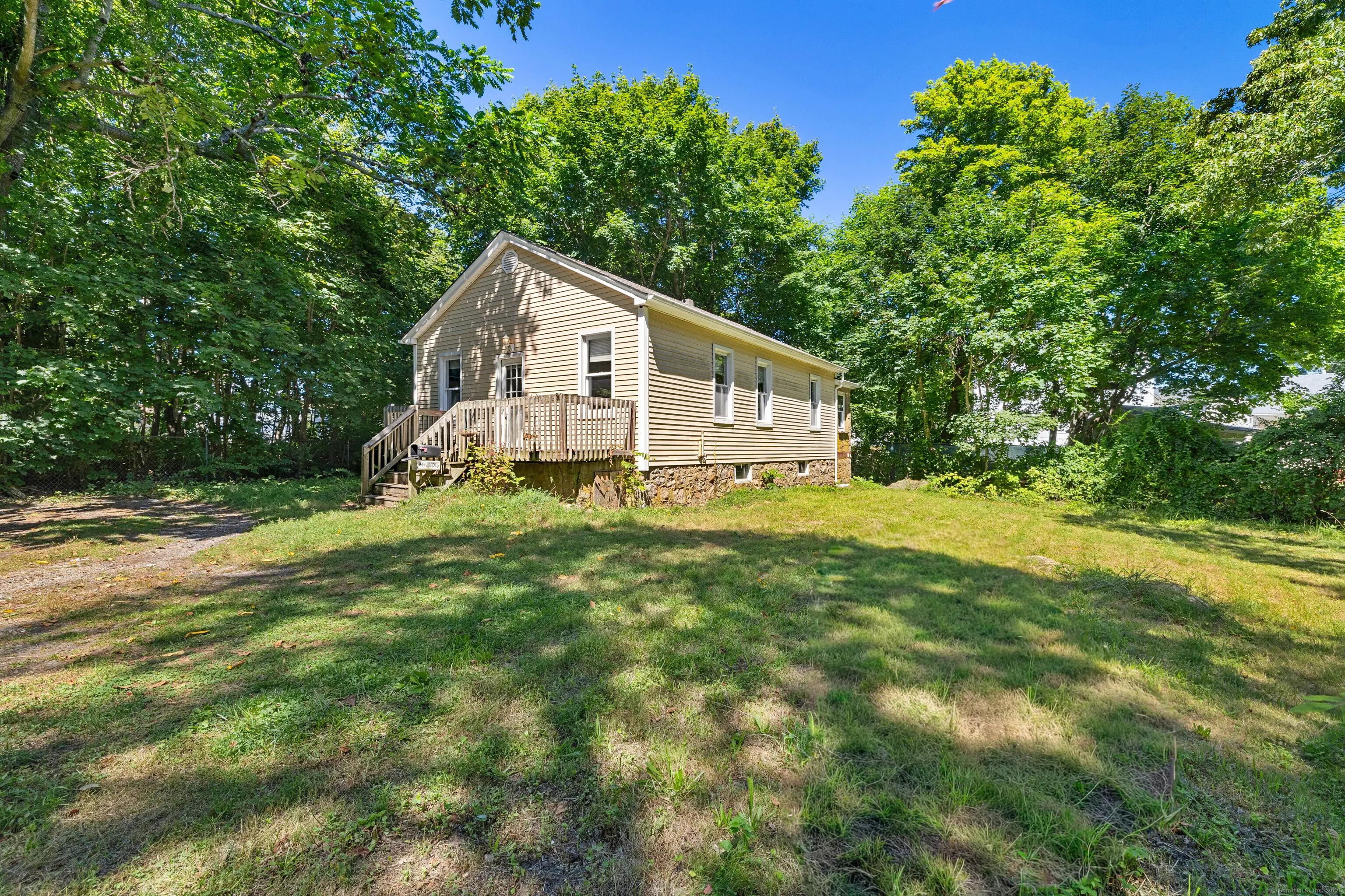 41 Joe Avenue, Groton