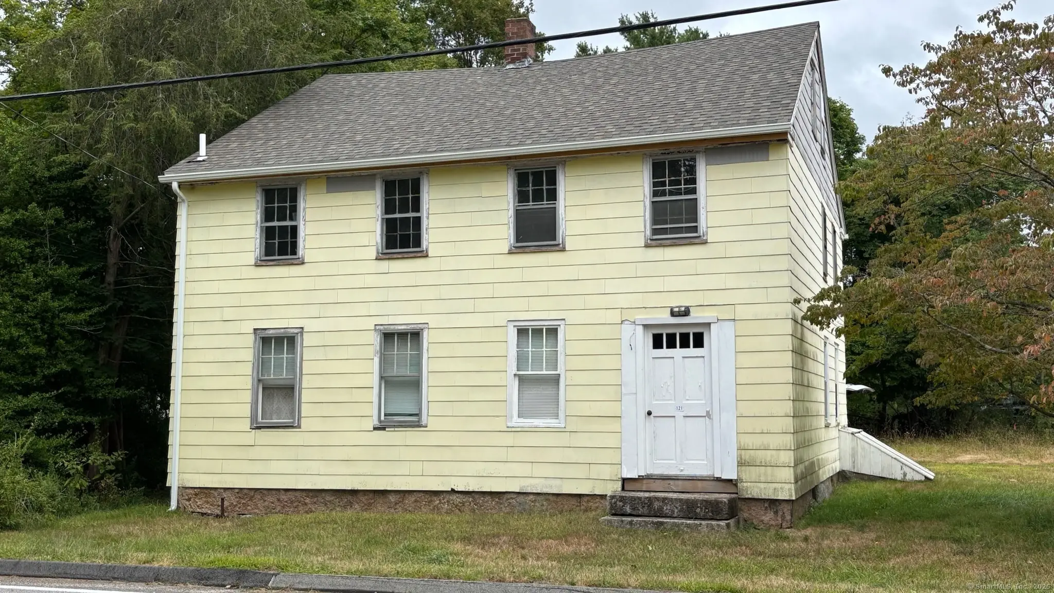 121 Clarks Falls Road, North Stonington