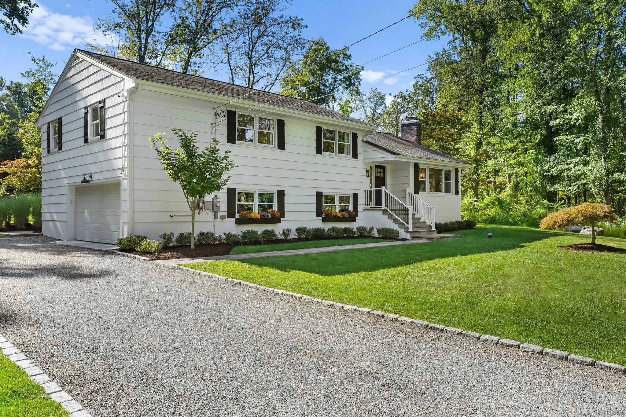 99 Wardwell Drive, New Canaan