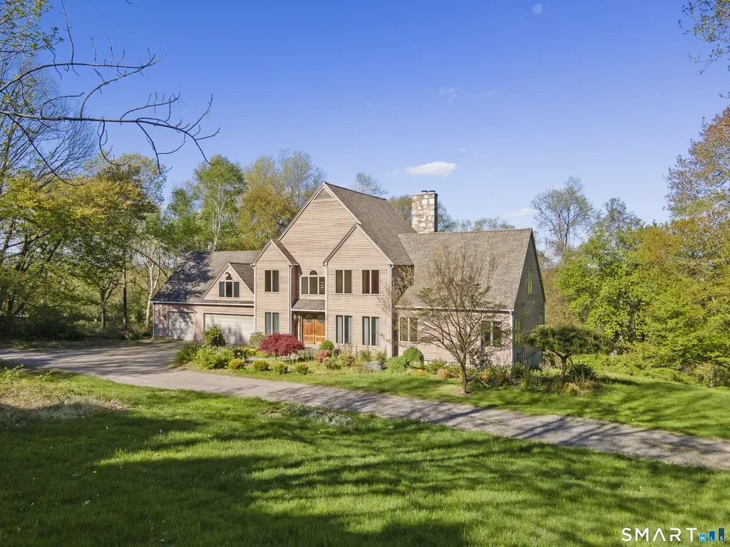 81 Anderson Road, Pomfret