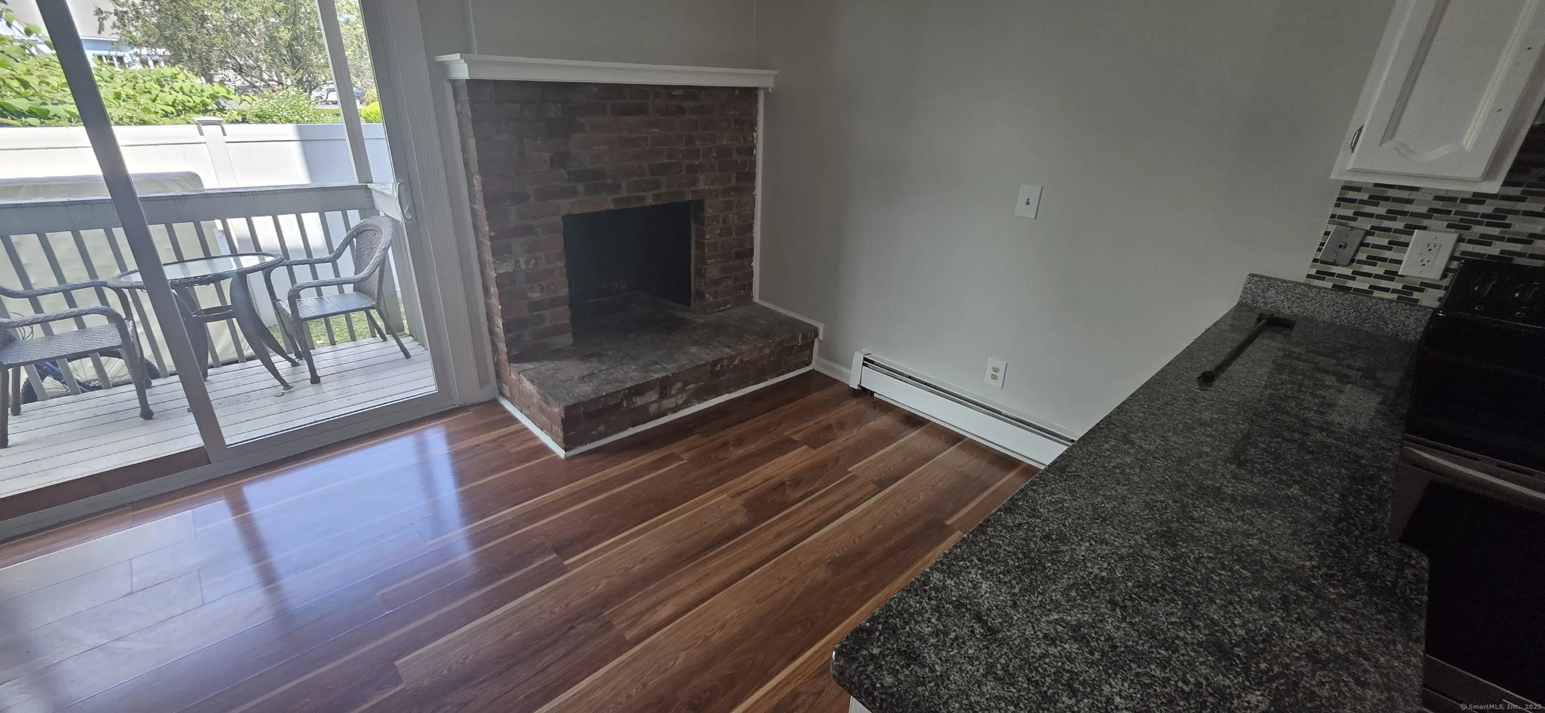 678 Savin Avenue Apt 2c, West Haven