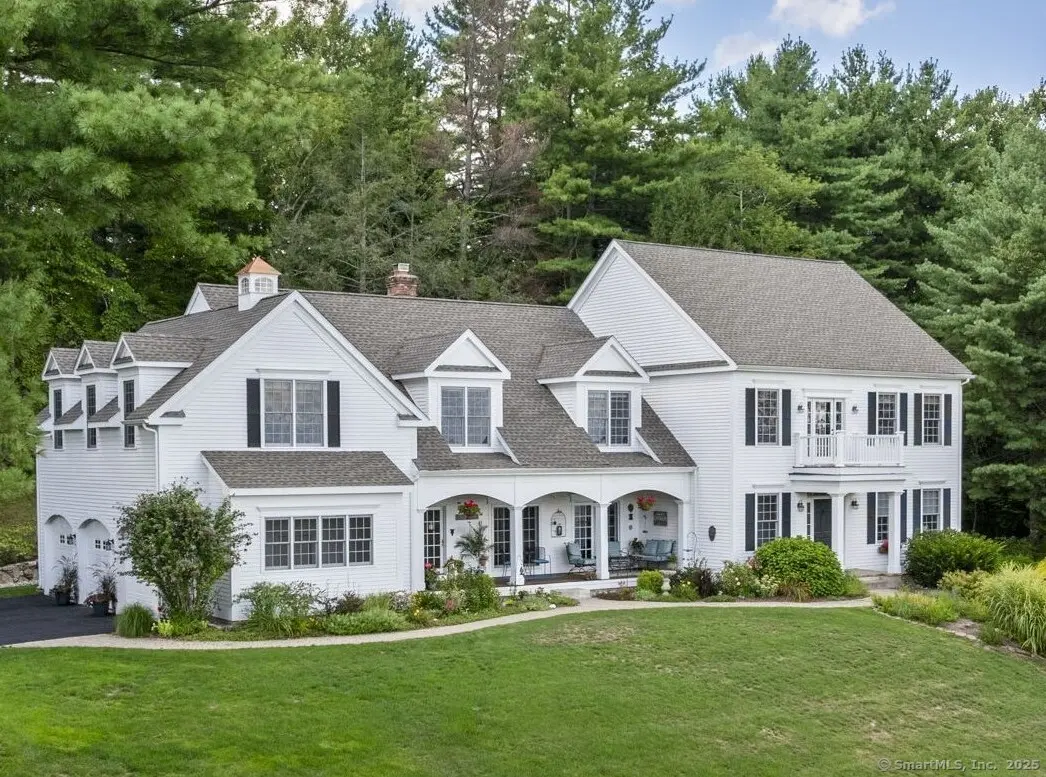 15 Old Orchard Road, Granby