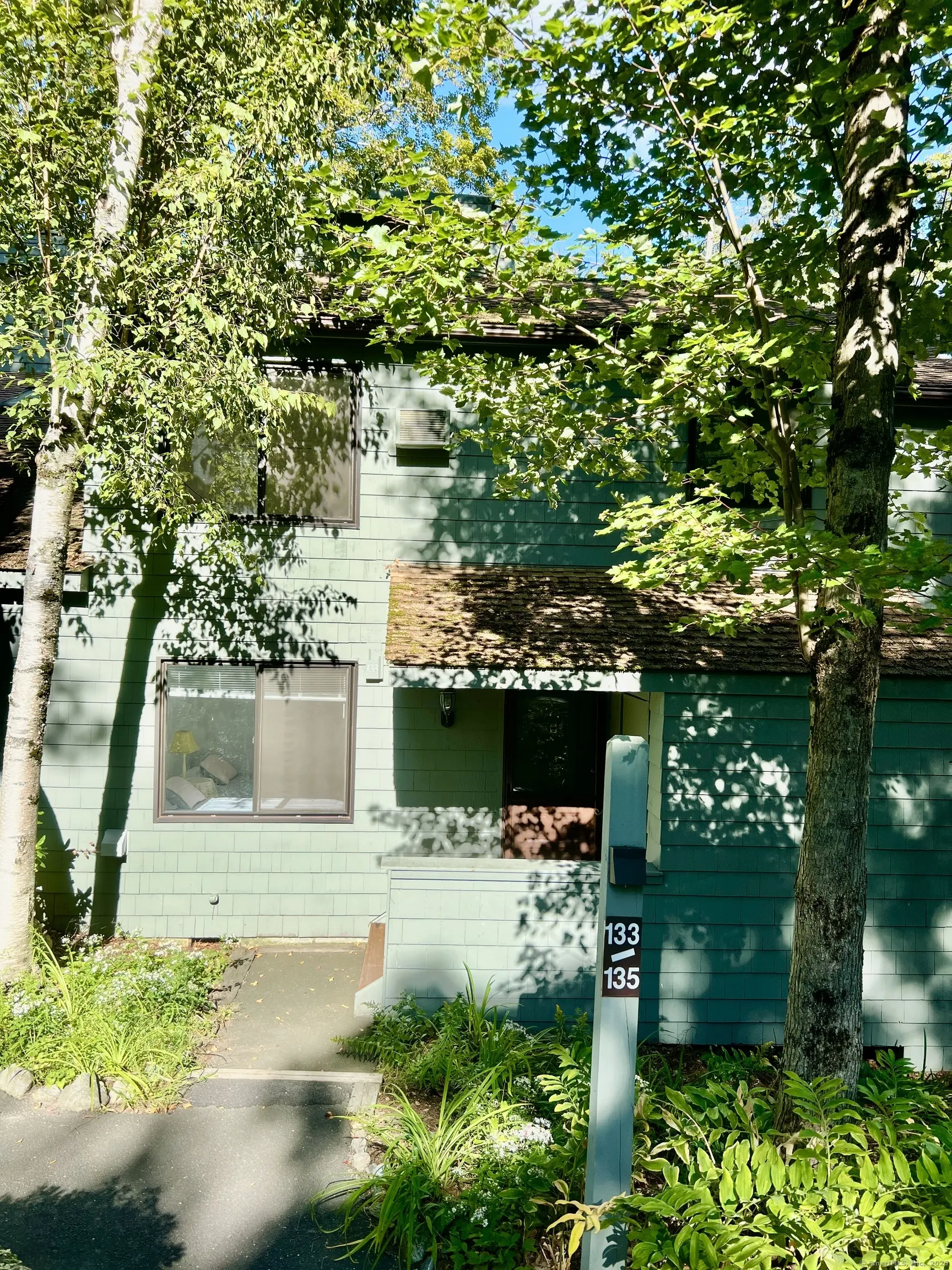 133 Old Farms Road, Torrington