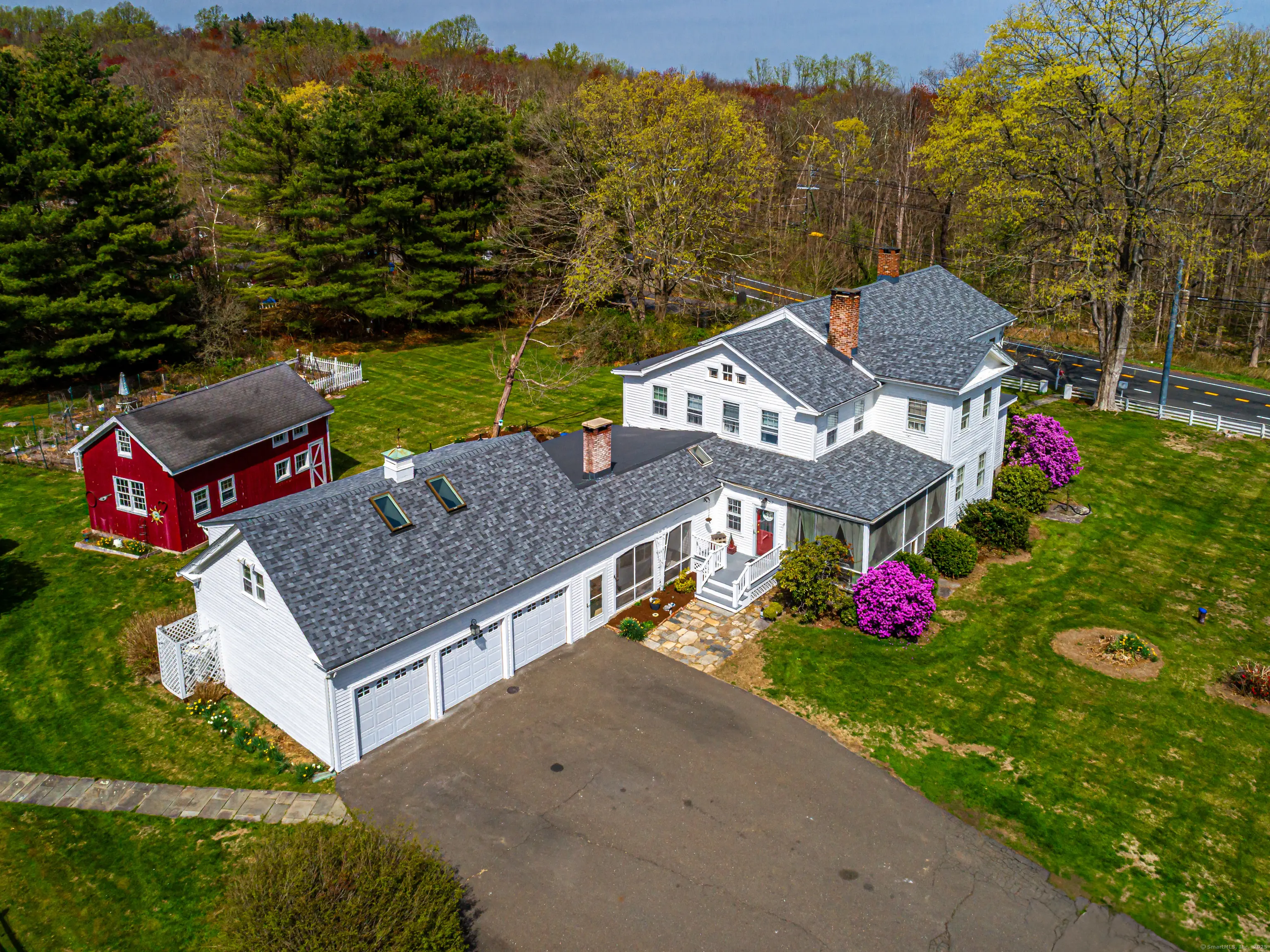 1115 Monroe Turnpike, Monroe