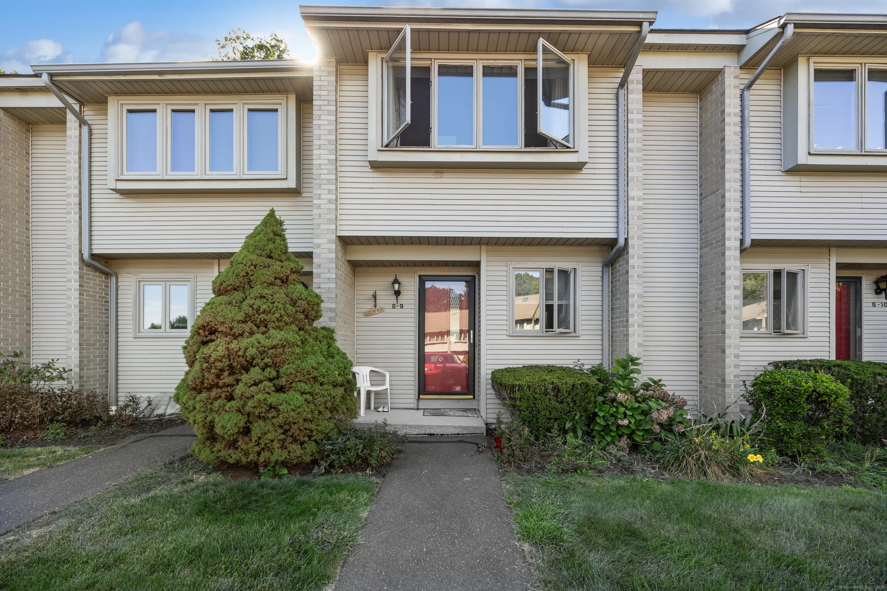 827 Oronoke Road Apt 8-9, Waterbury