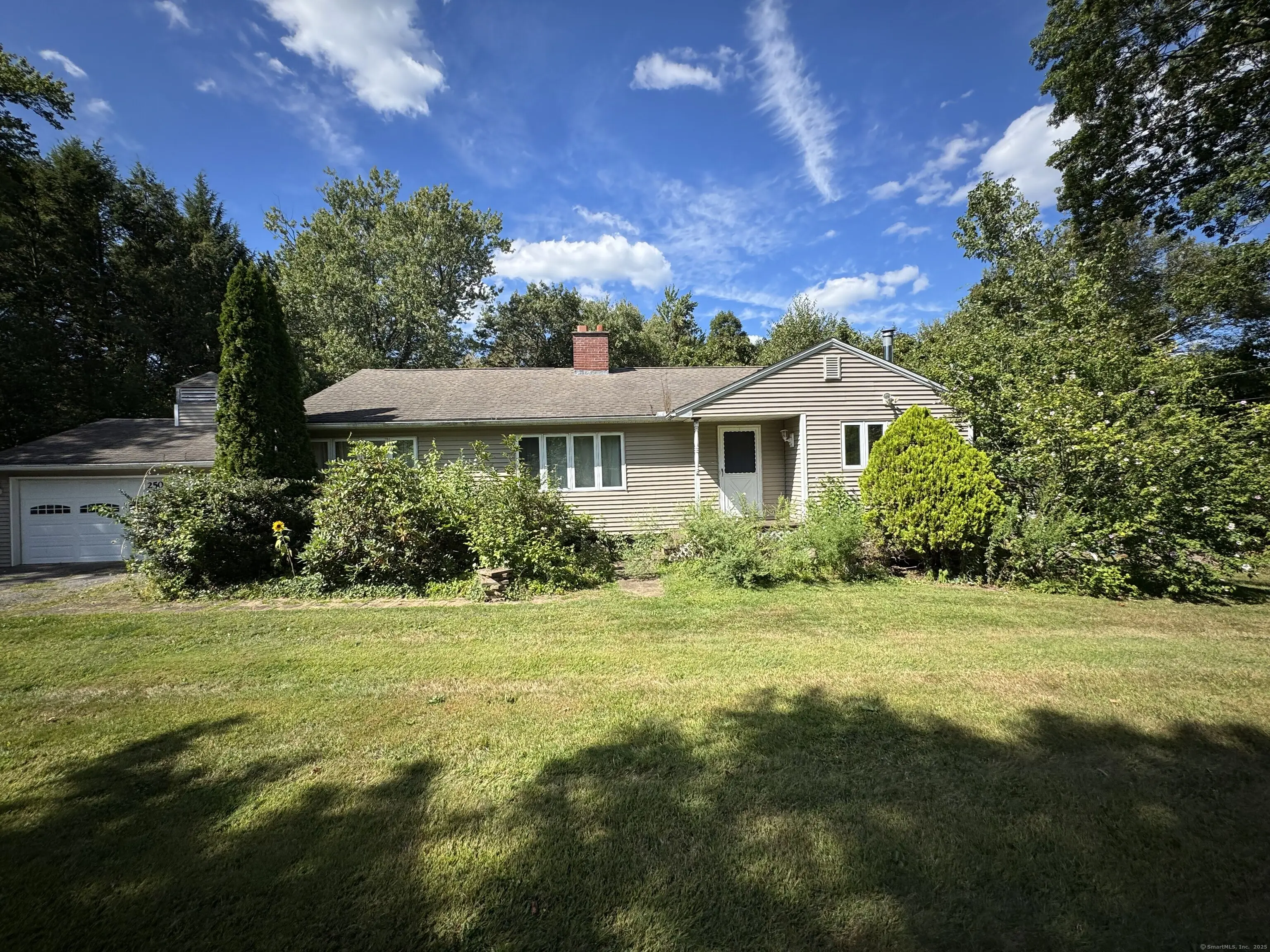 250 Morro Street, Watertown