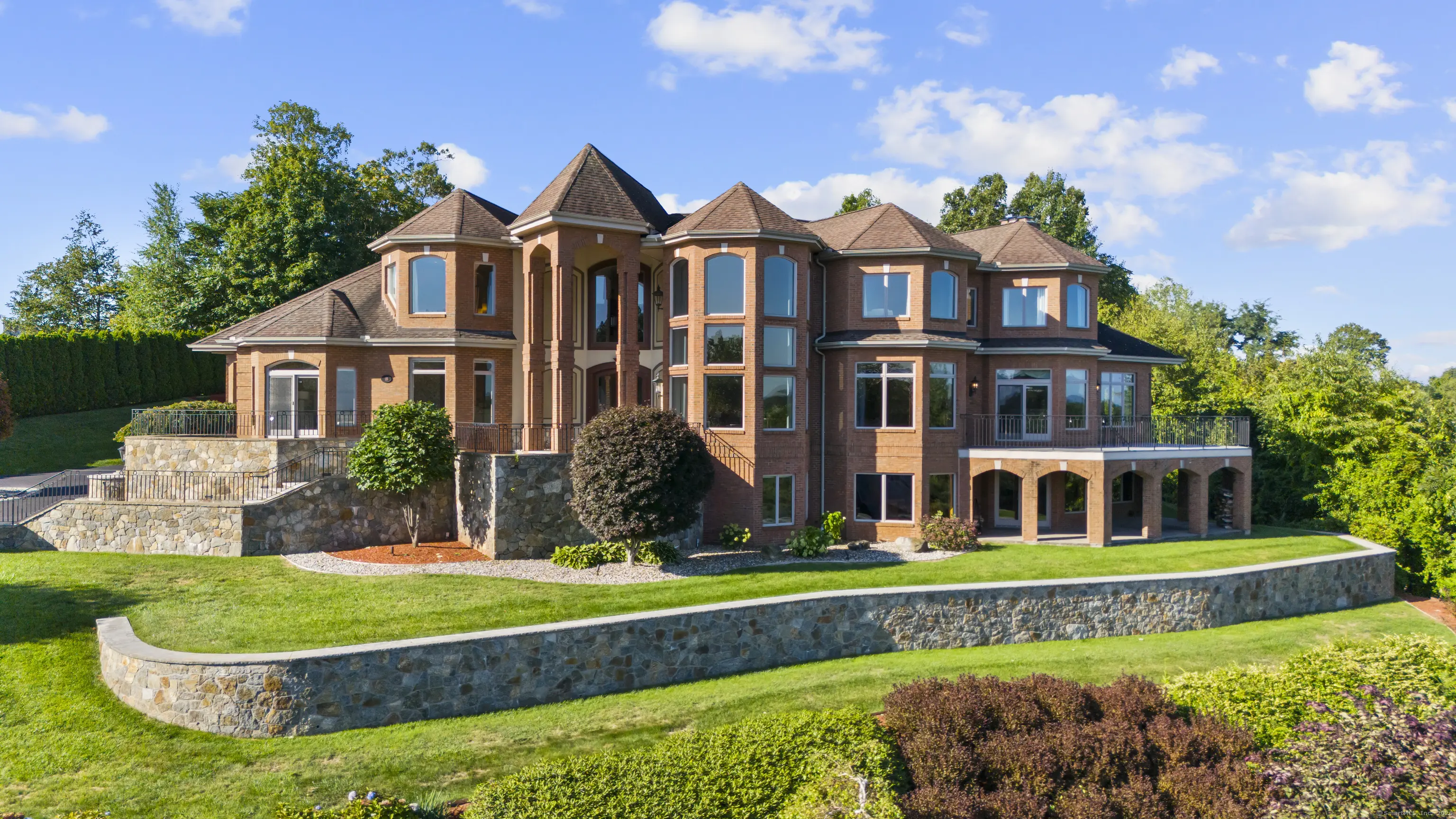 18 Stone Hill Drive, Rocky Hill