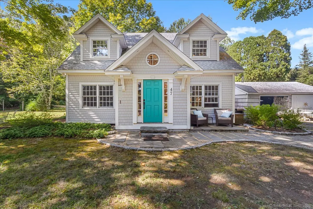 47 Plains Road, Deep River