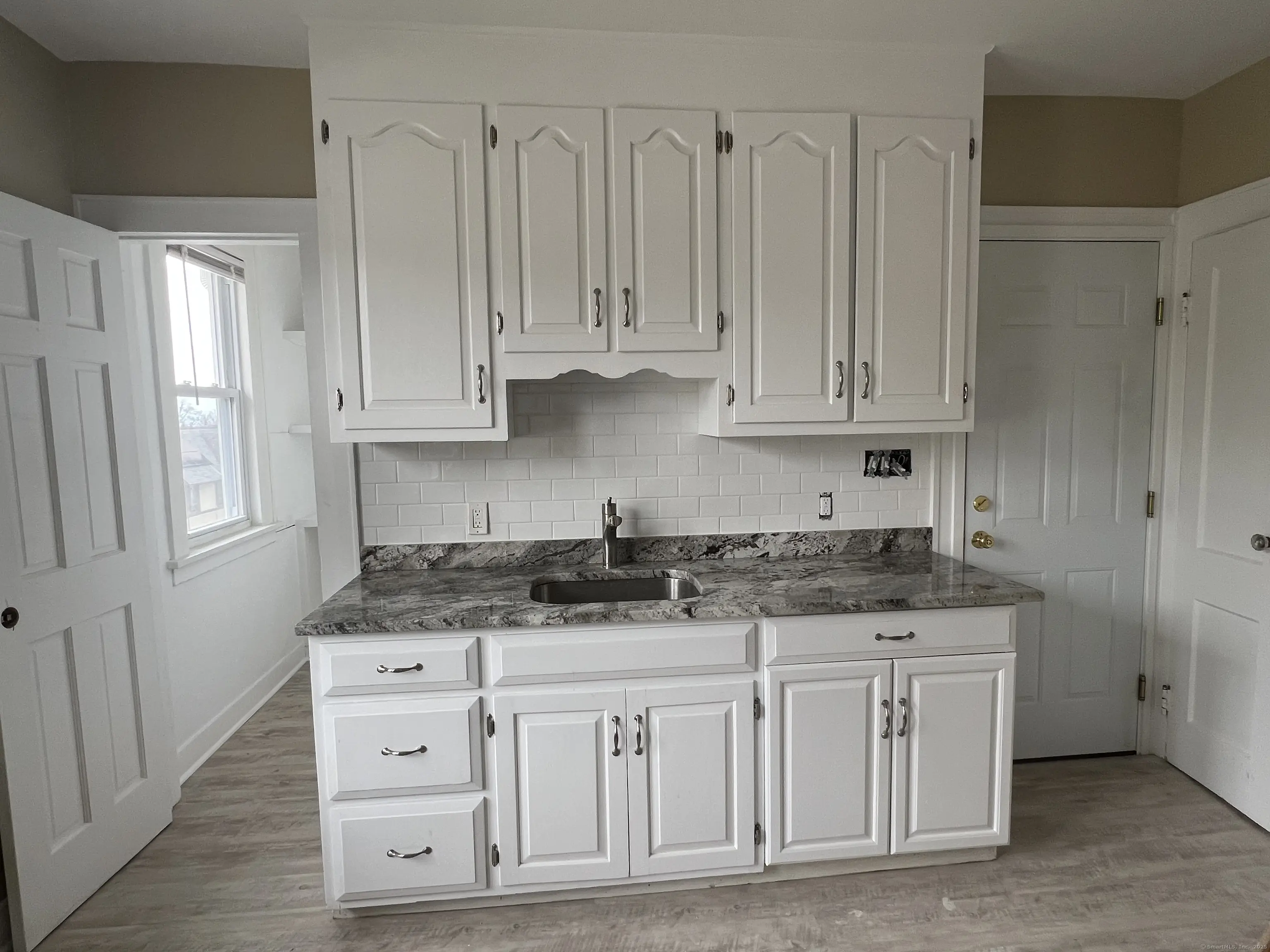 389 Hawley Avenue, Bridgeport