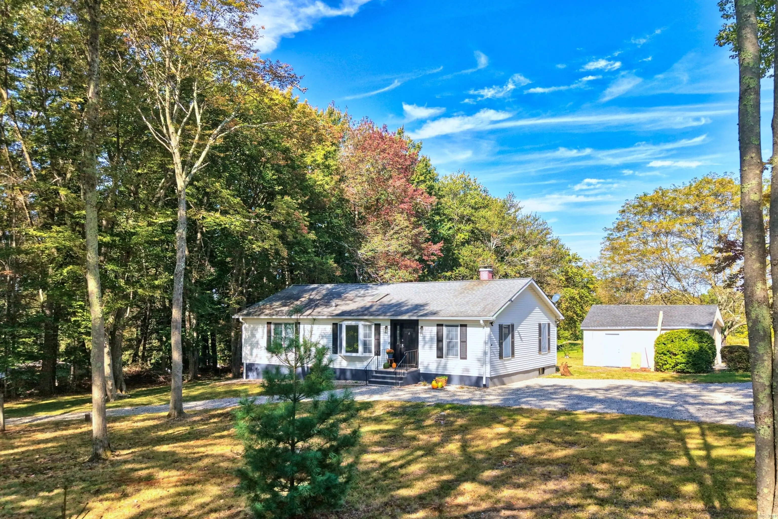 834 May Street, Naugatuck