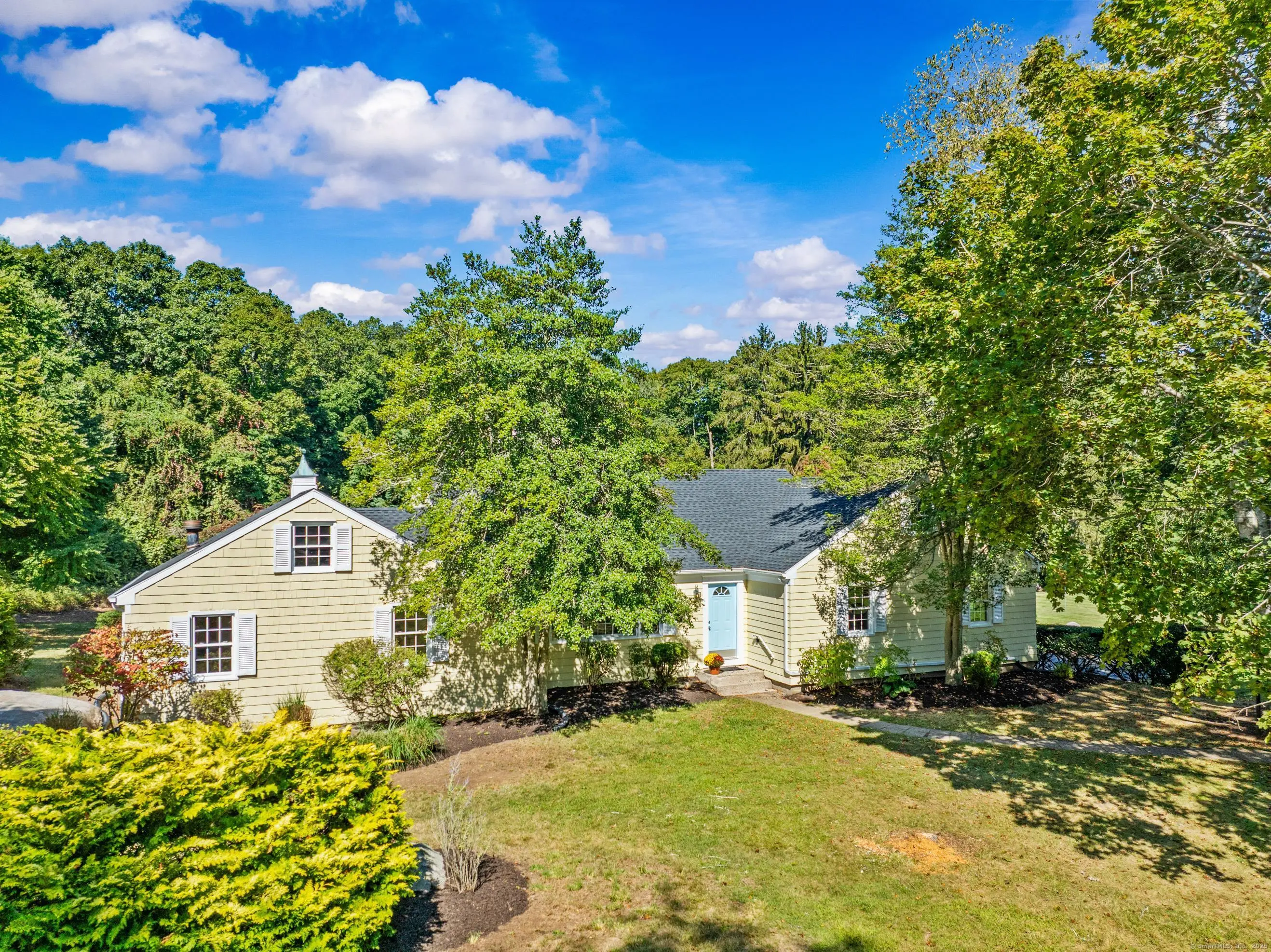 14 Horseshoe Lane, Madison