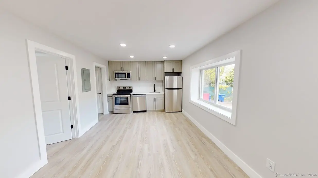 107 South Main Street 6, Norwalk