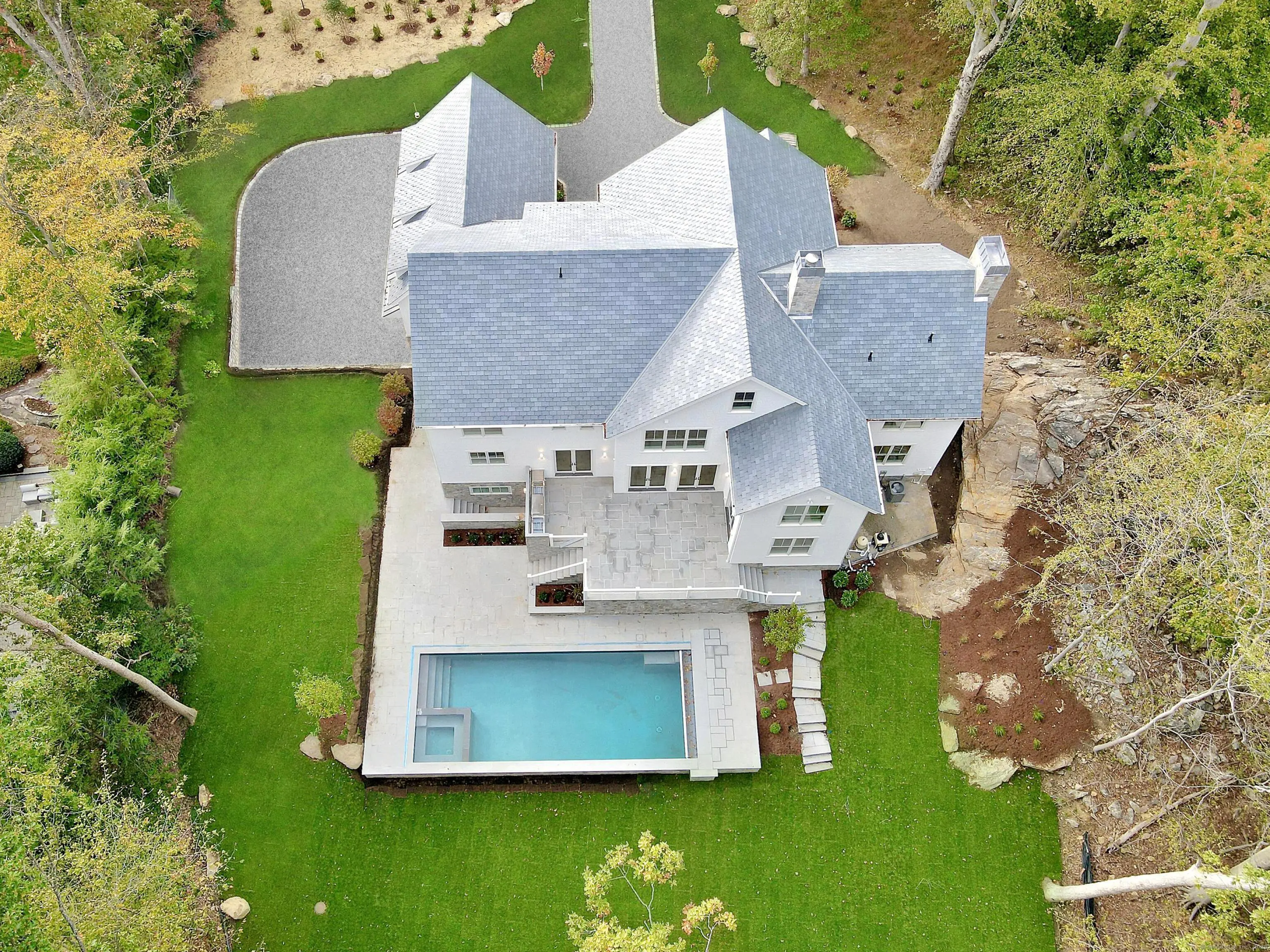 10 Stony Brook Road, Darien