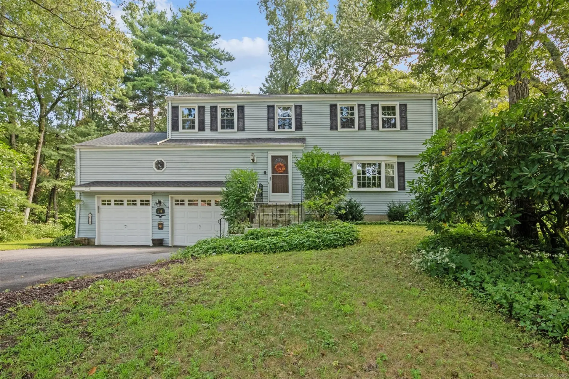 78 Deepwood Drive, Avon