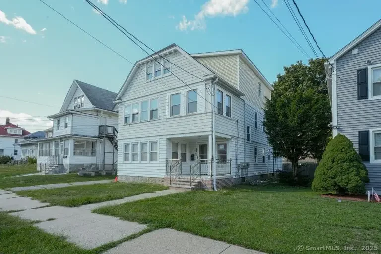 185 Alpine Street 2, Bridgeport