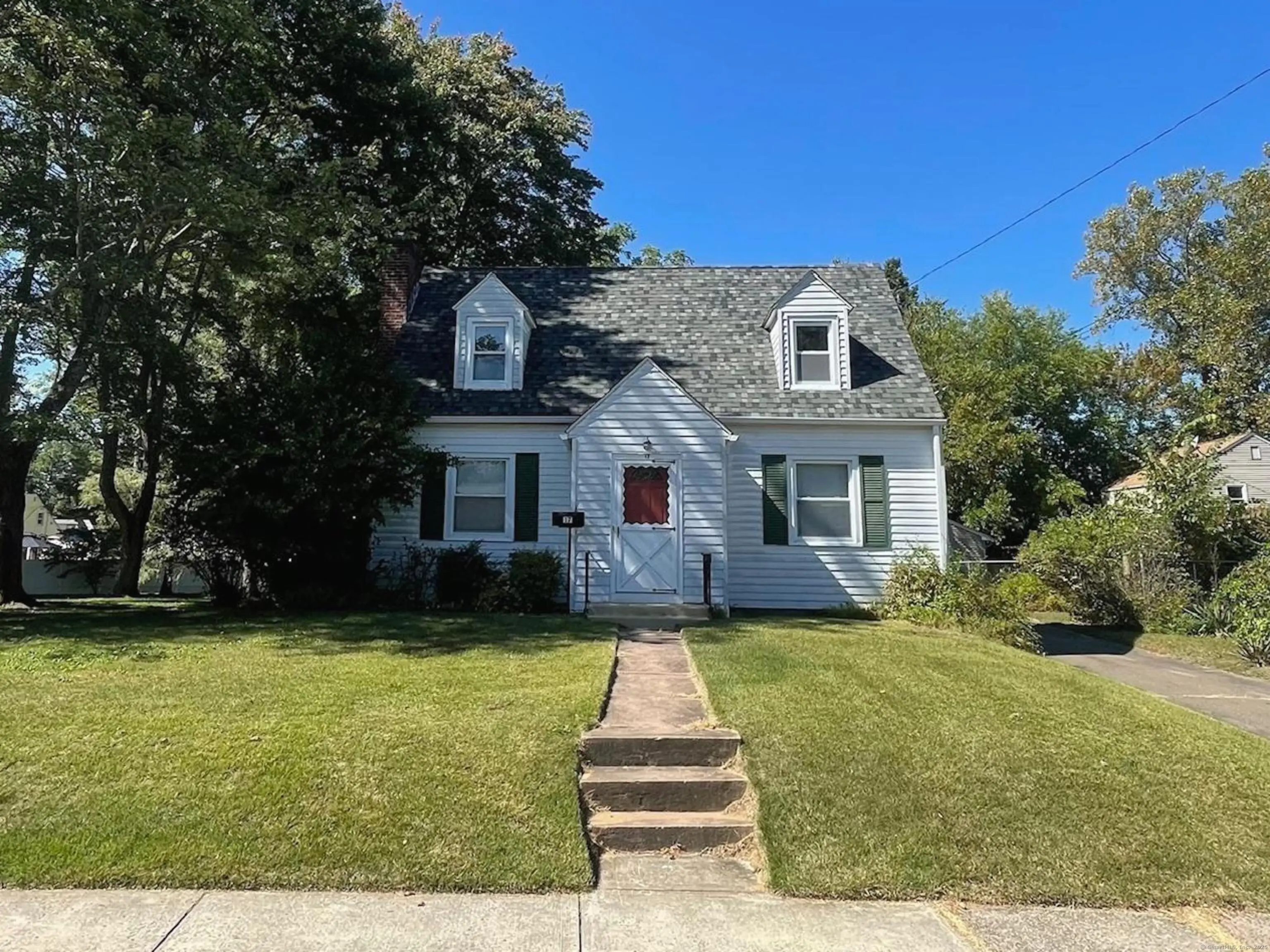 17 Handel Road, East Hartford