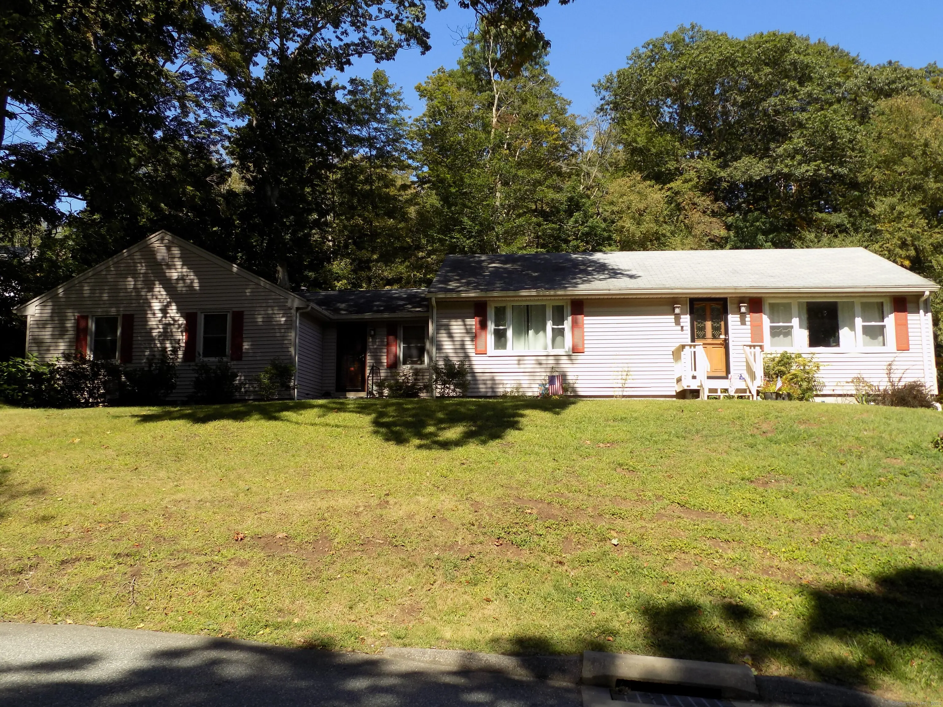 84 Machine Shop Hill Road, Windham