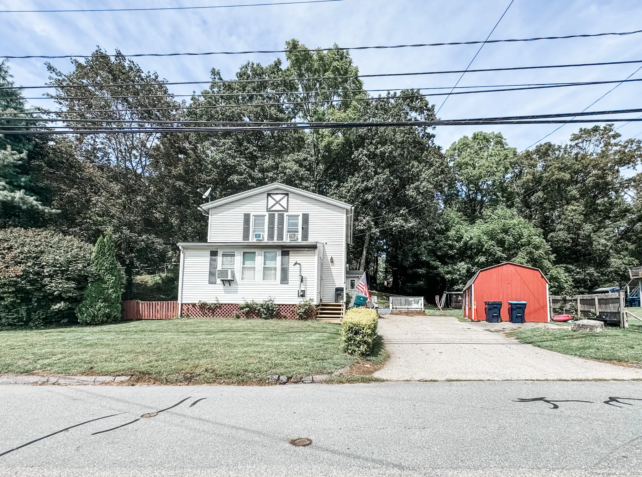 88 Walnut Street, Putnam