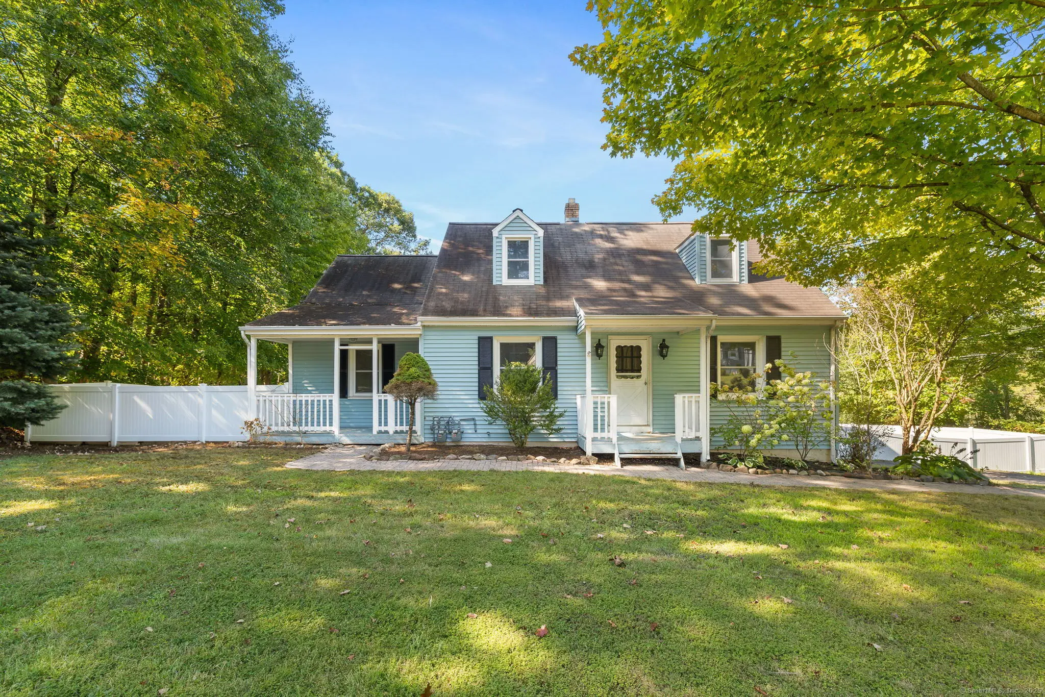 975 Waterbury Road, Cheshire