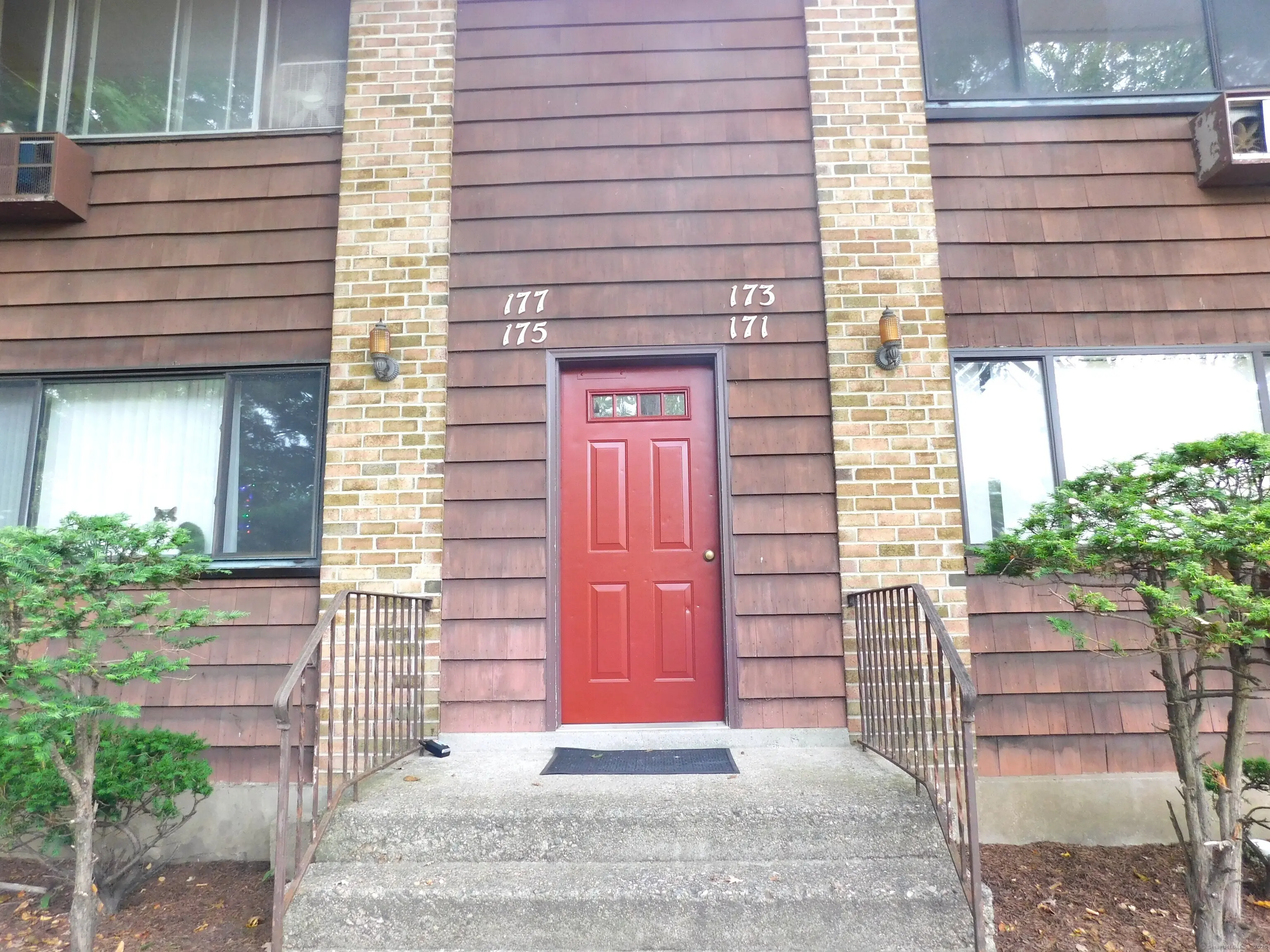 173 Kennedy Drive 173, Bridgeport