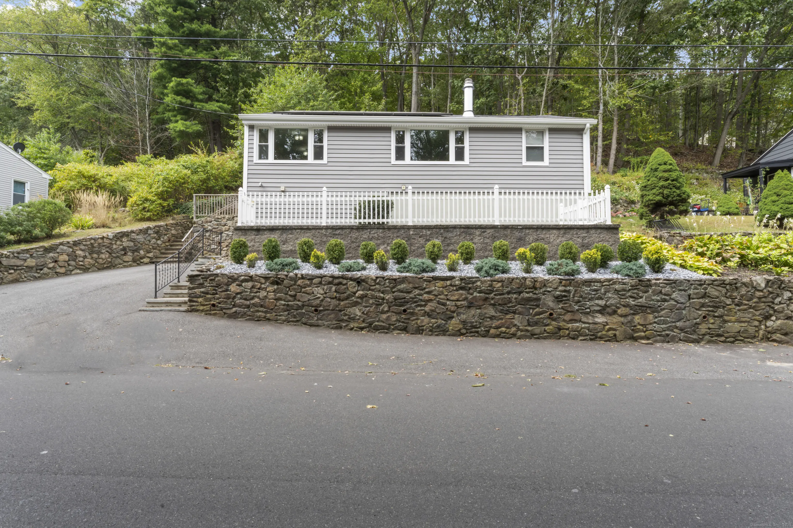 114 Emmett Avenue, Derby