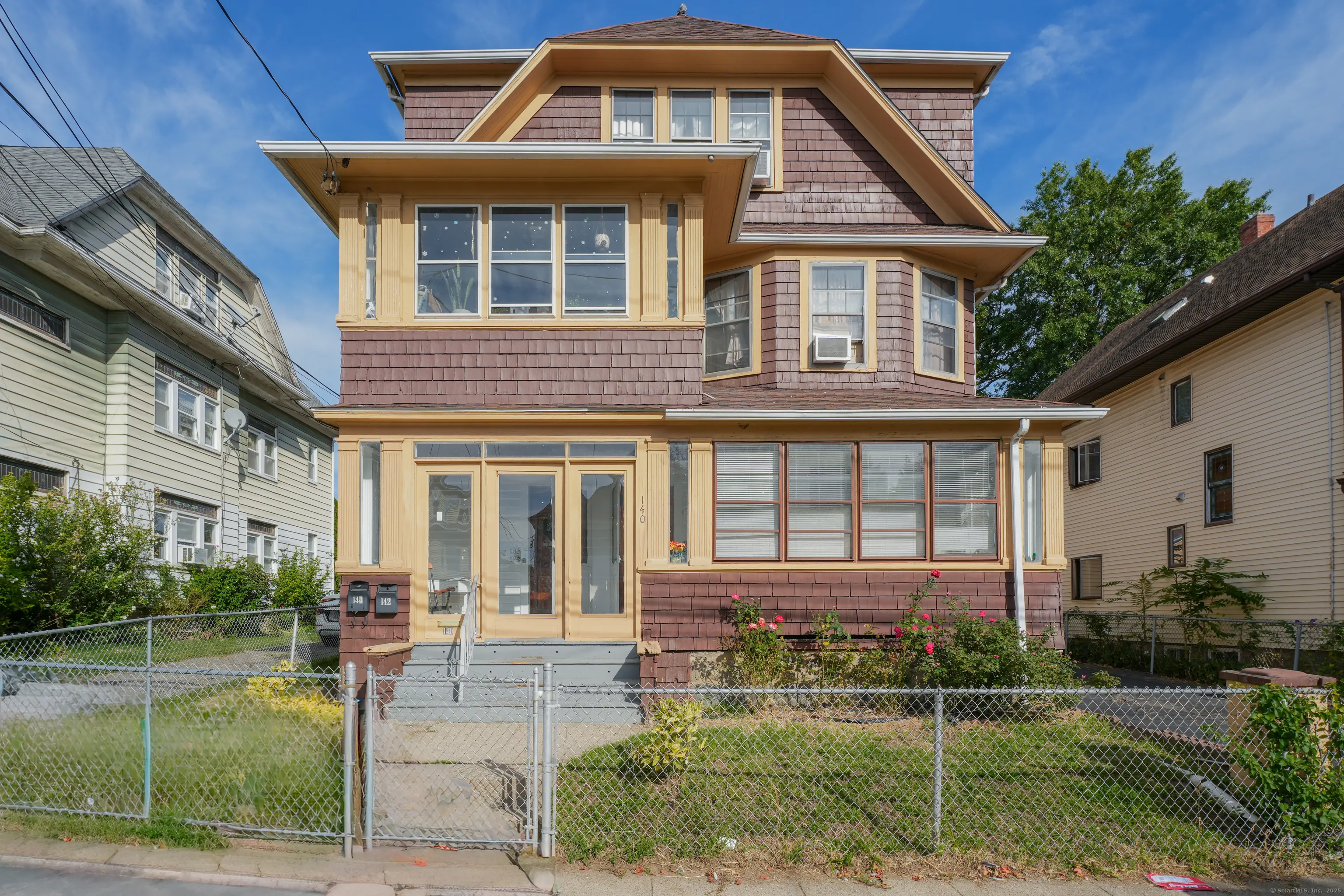 140 Kent Avenue, Bridgeport