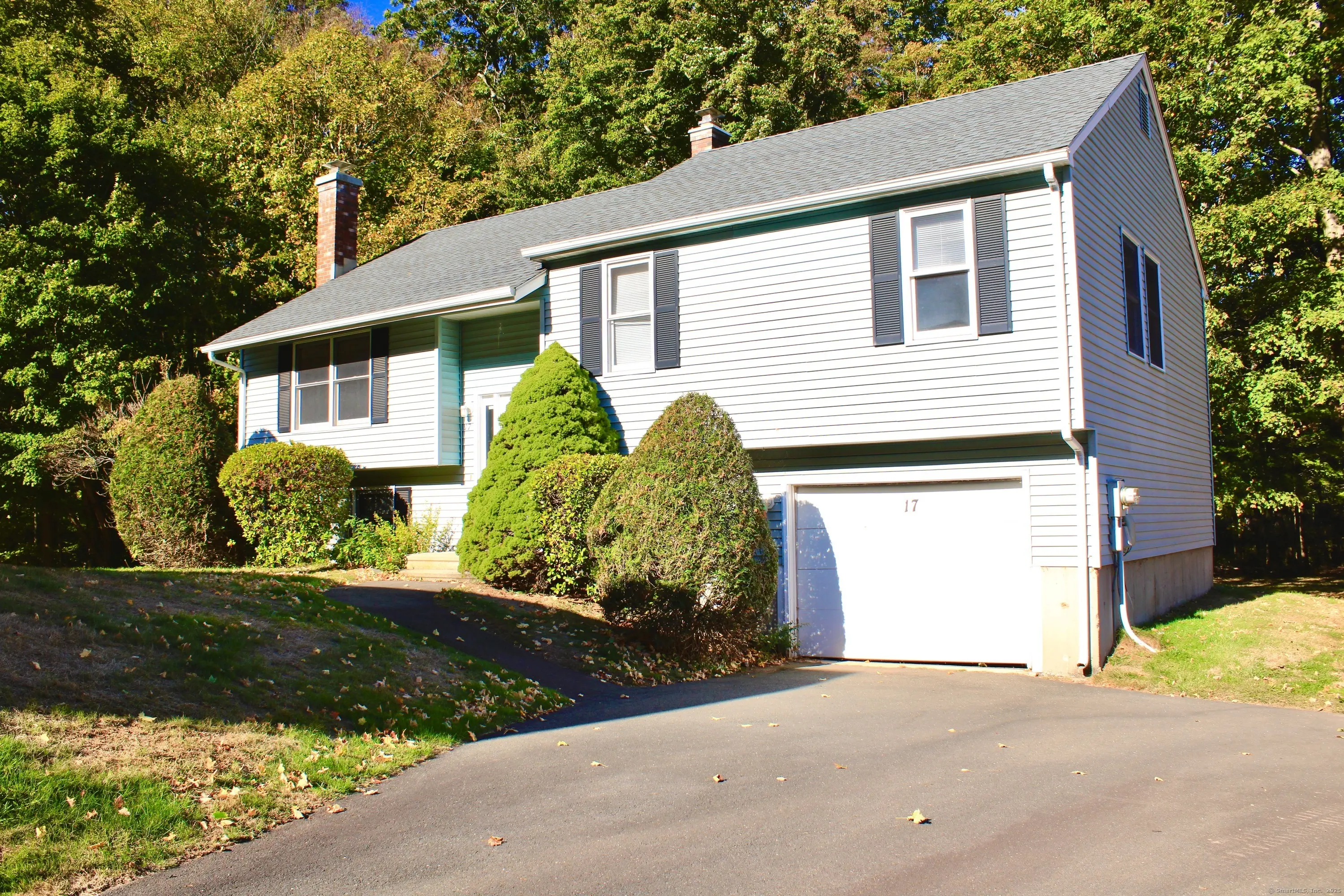 17 Valley View Court 17, Hamden