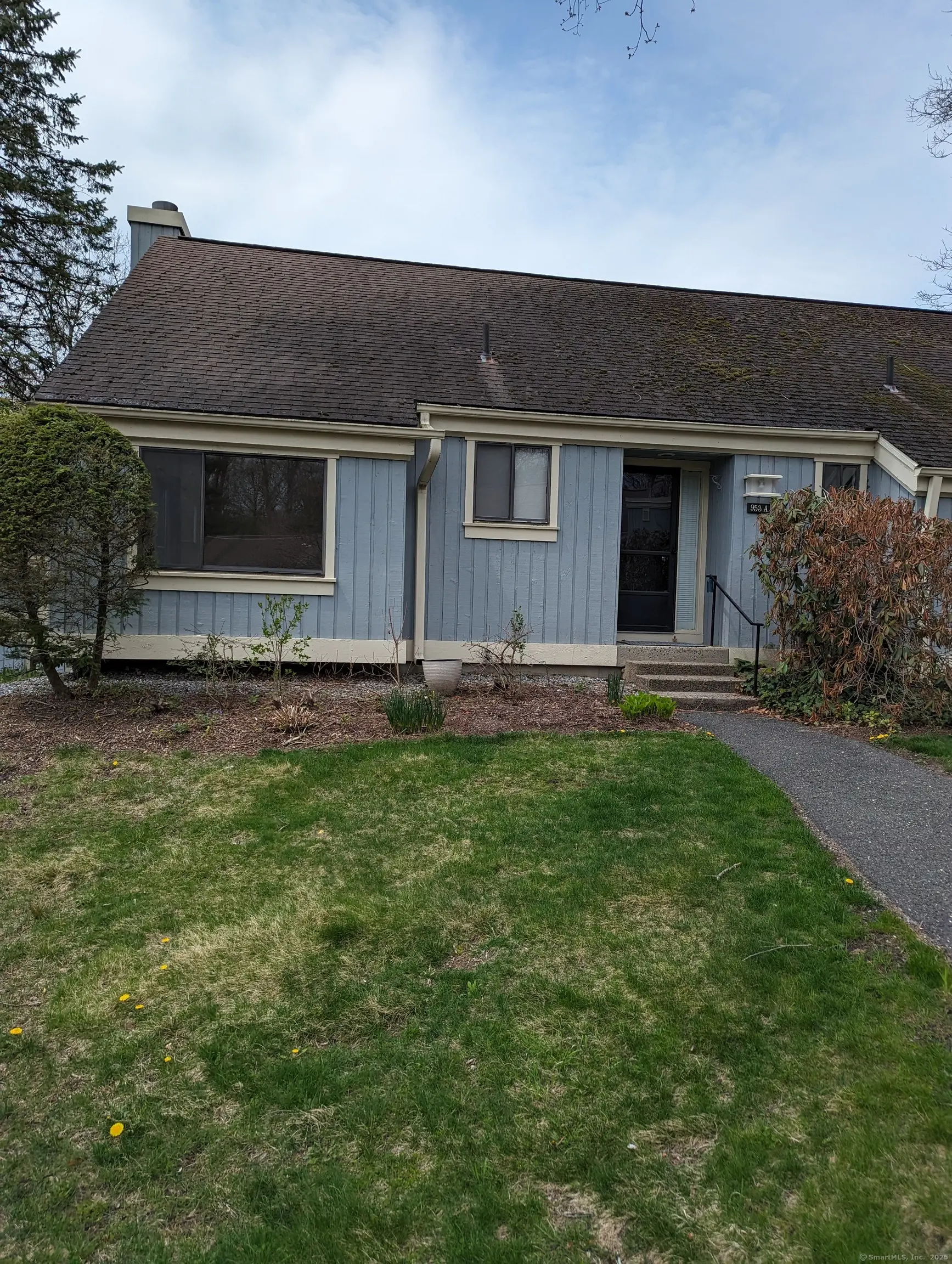 953 Heritage Village A, Southbury