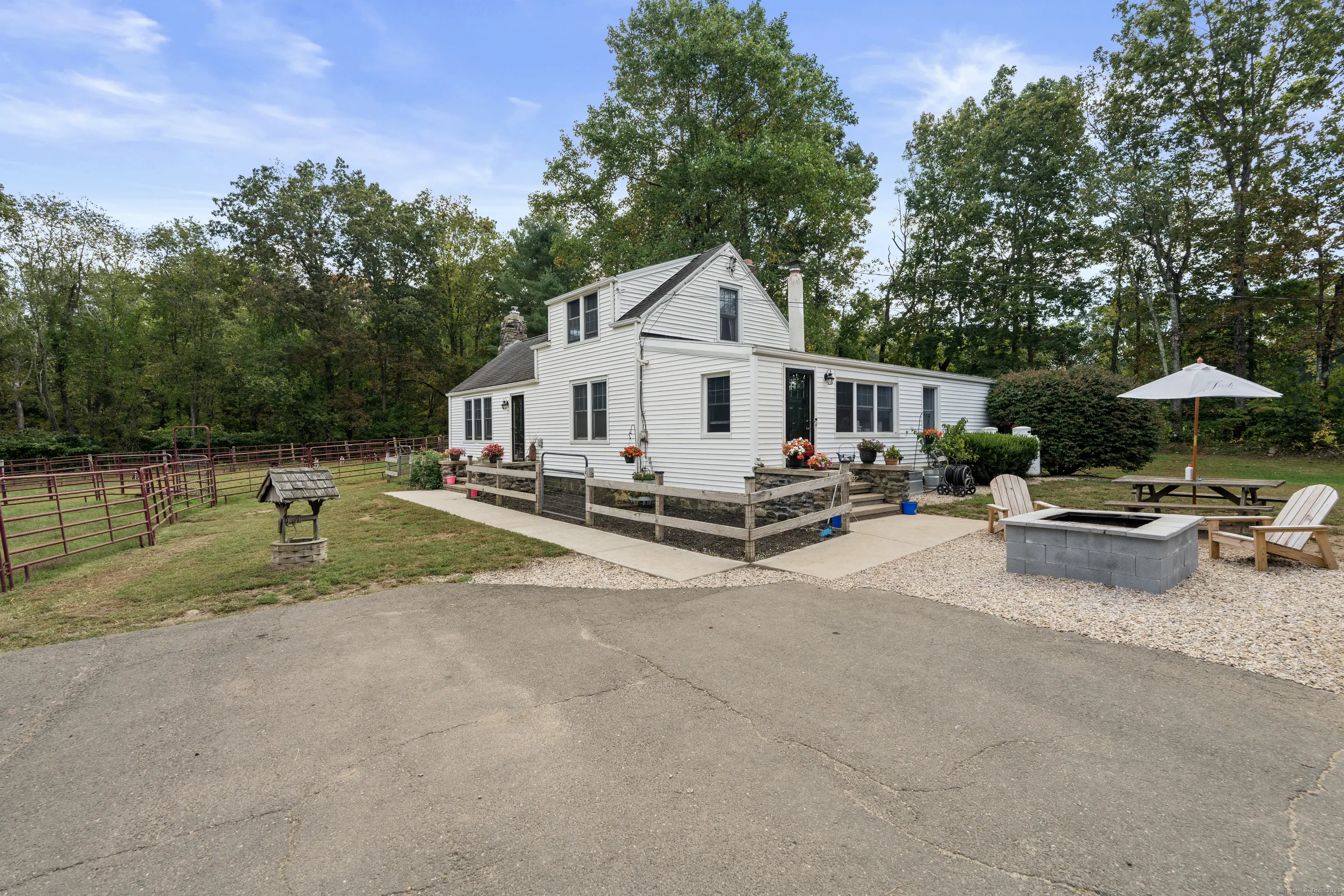 298 Kenyon Road, Morris
