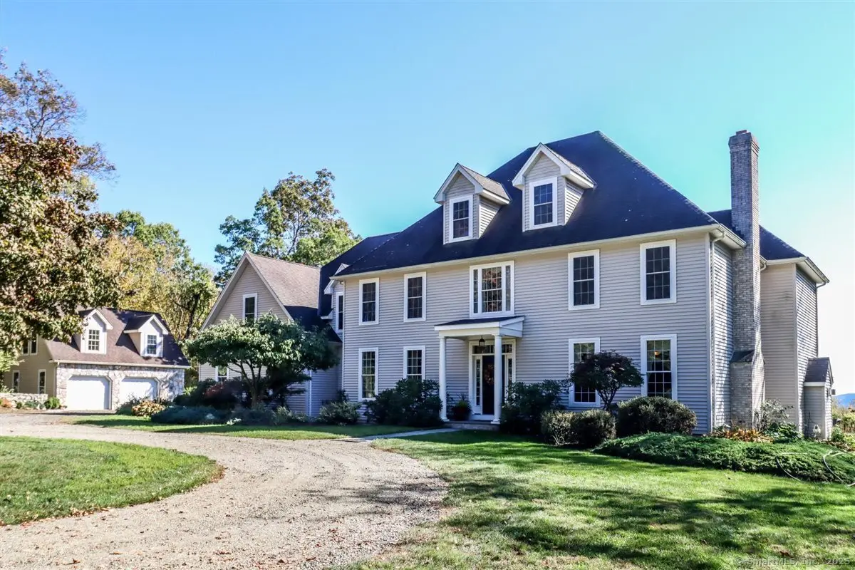 5 Lyric Lane, New Milford