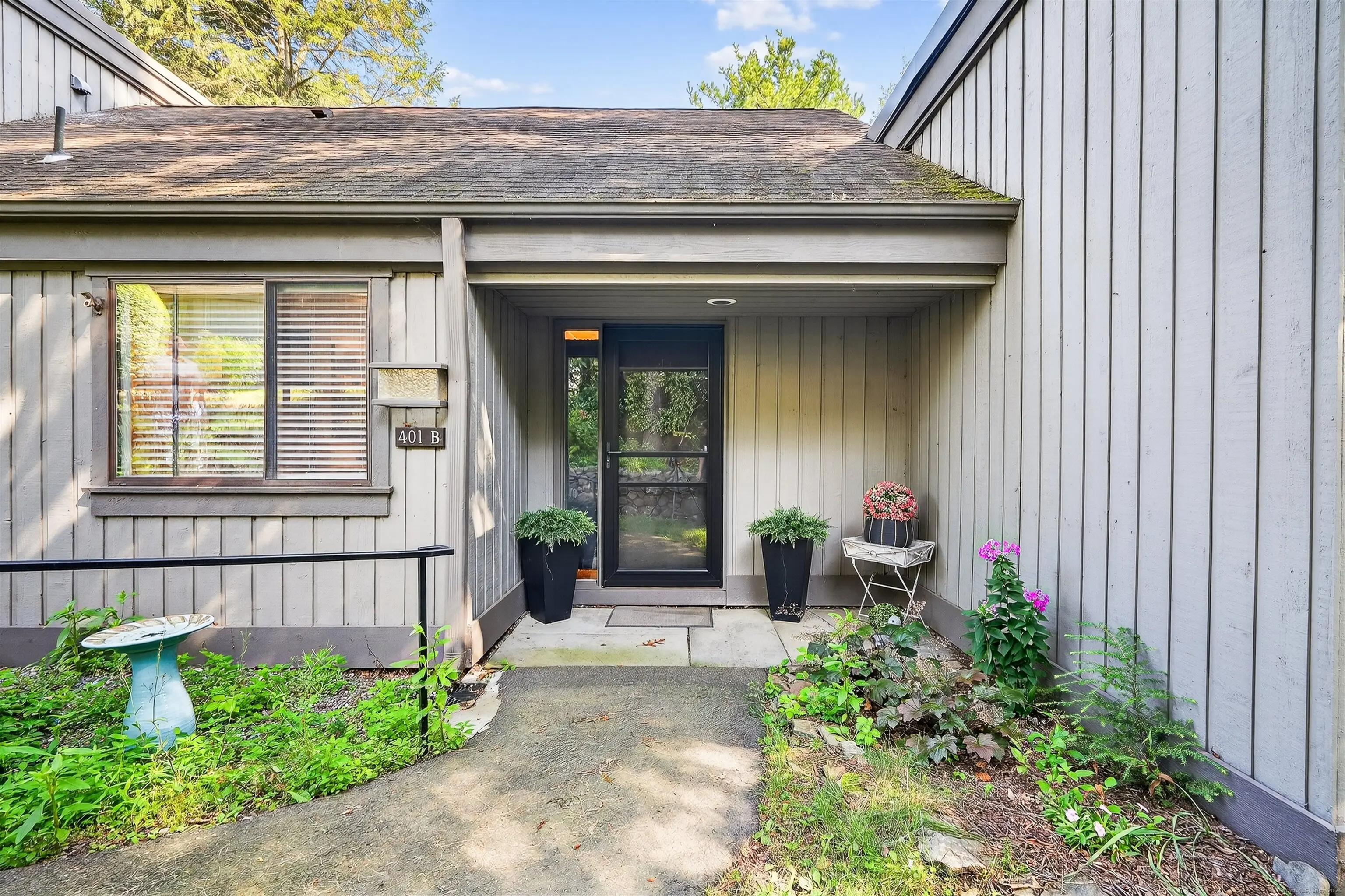 401 Heritage Village B, Southbury