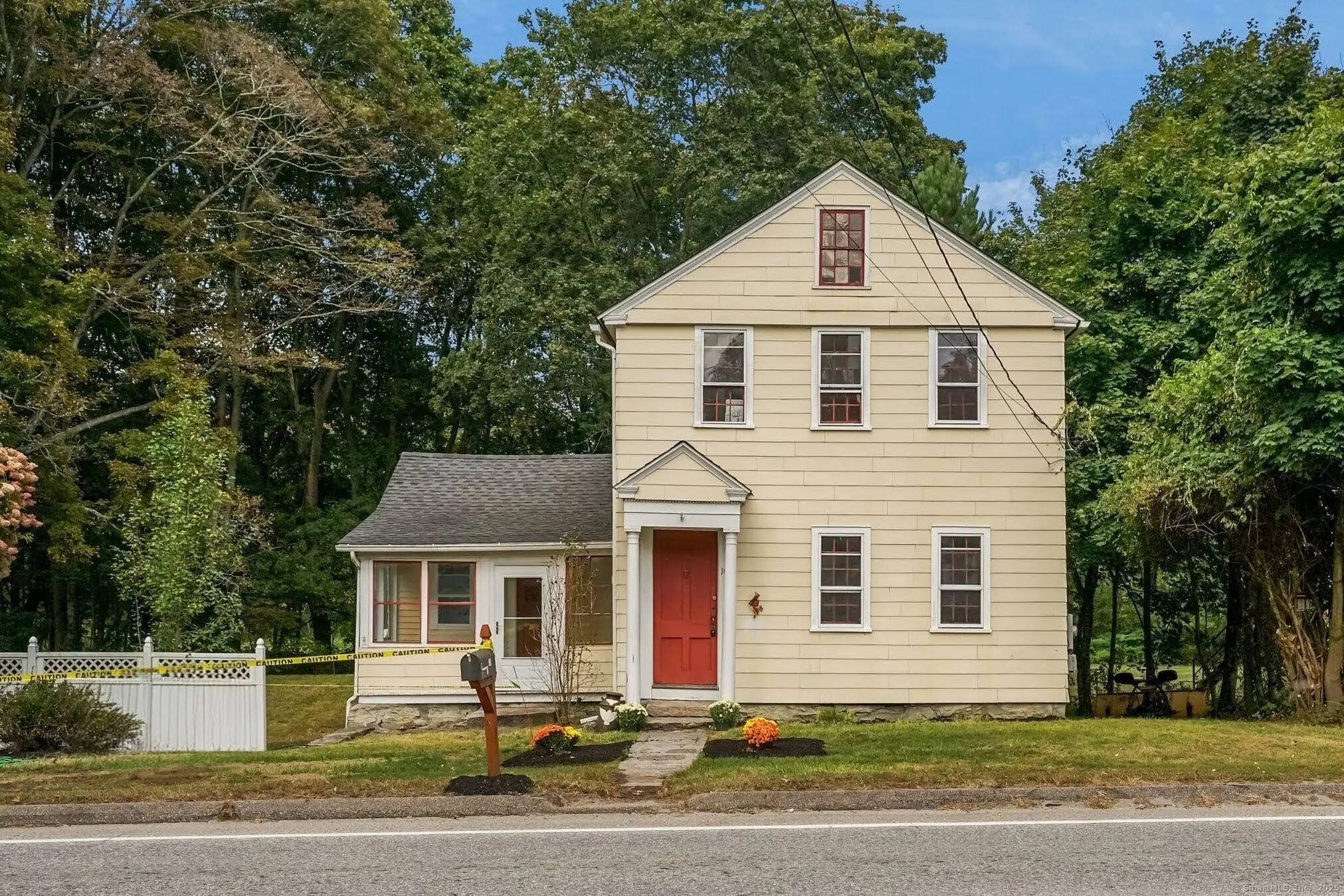 10 North Road, Windham