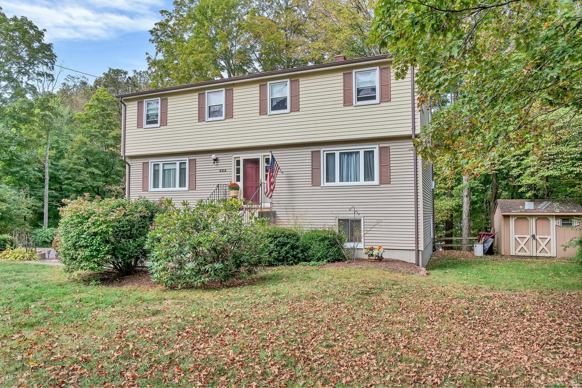 223 East Waterbury Road, Naugatuck