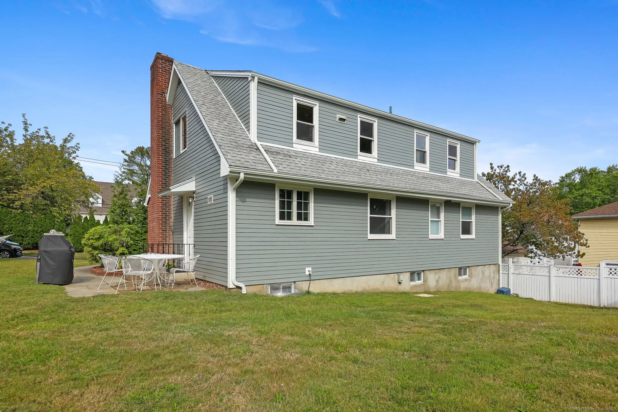 8 Reynolds Place, Greenwich