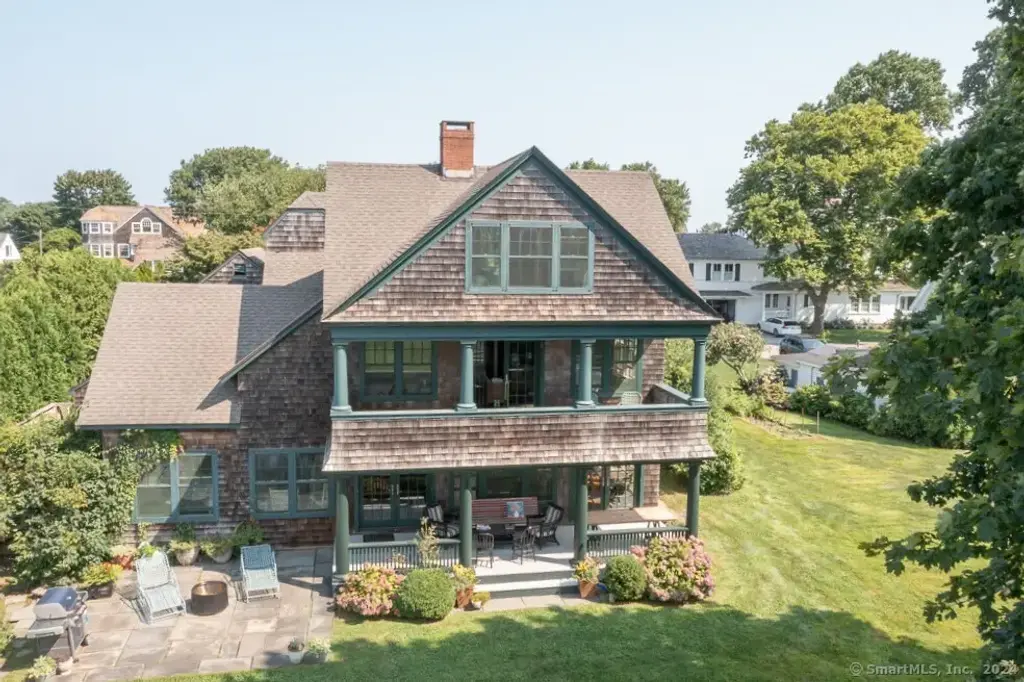 17 Agawam Avenue, Old Saybrook