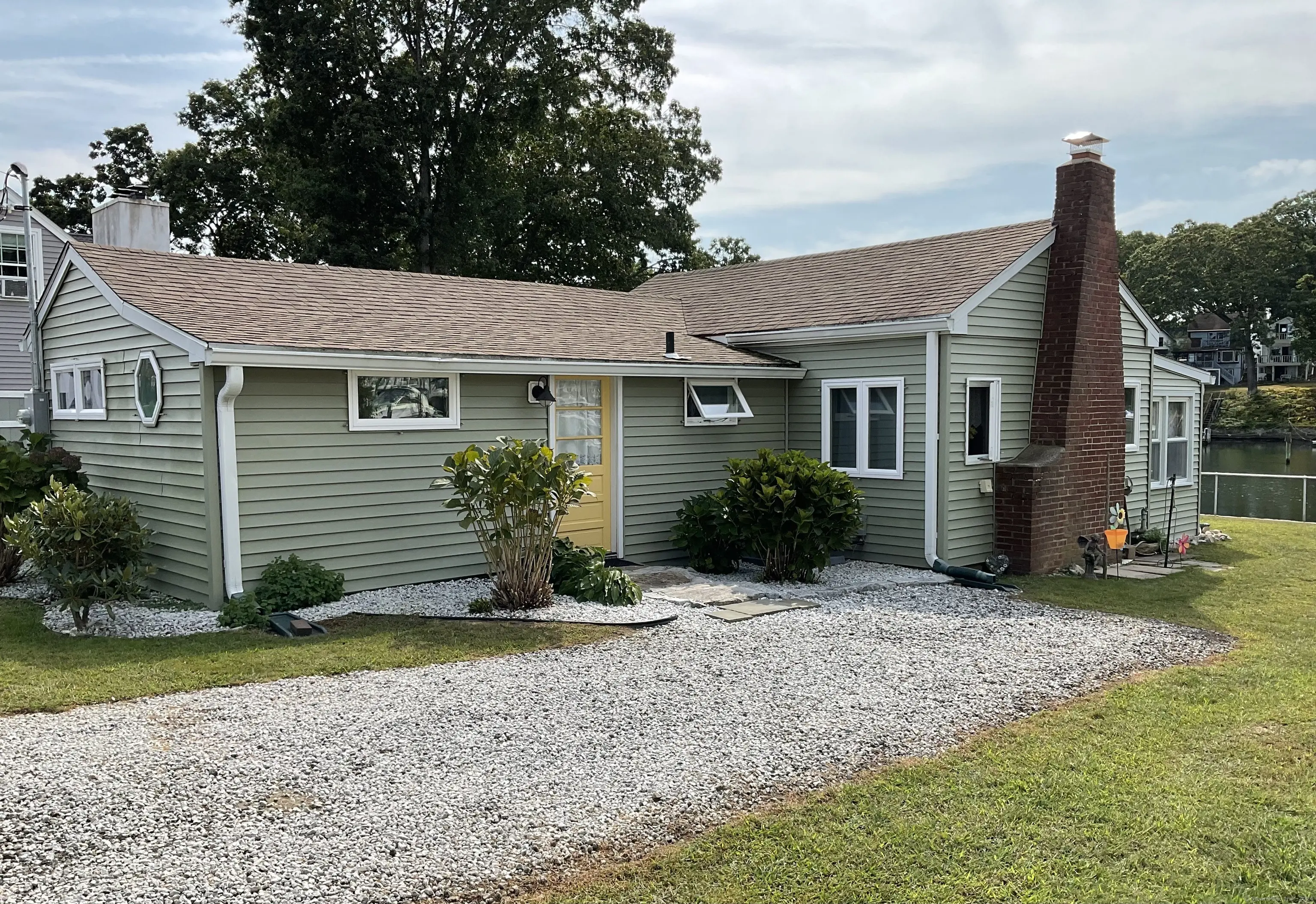 12 South Road, East Lyme