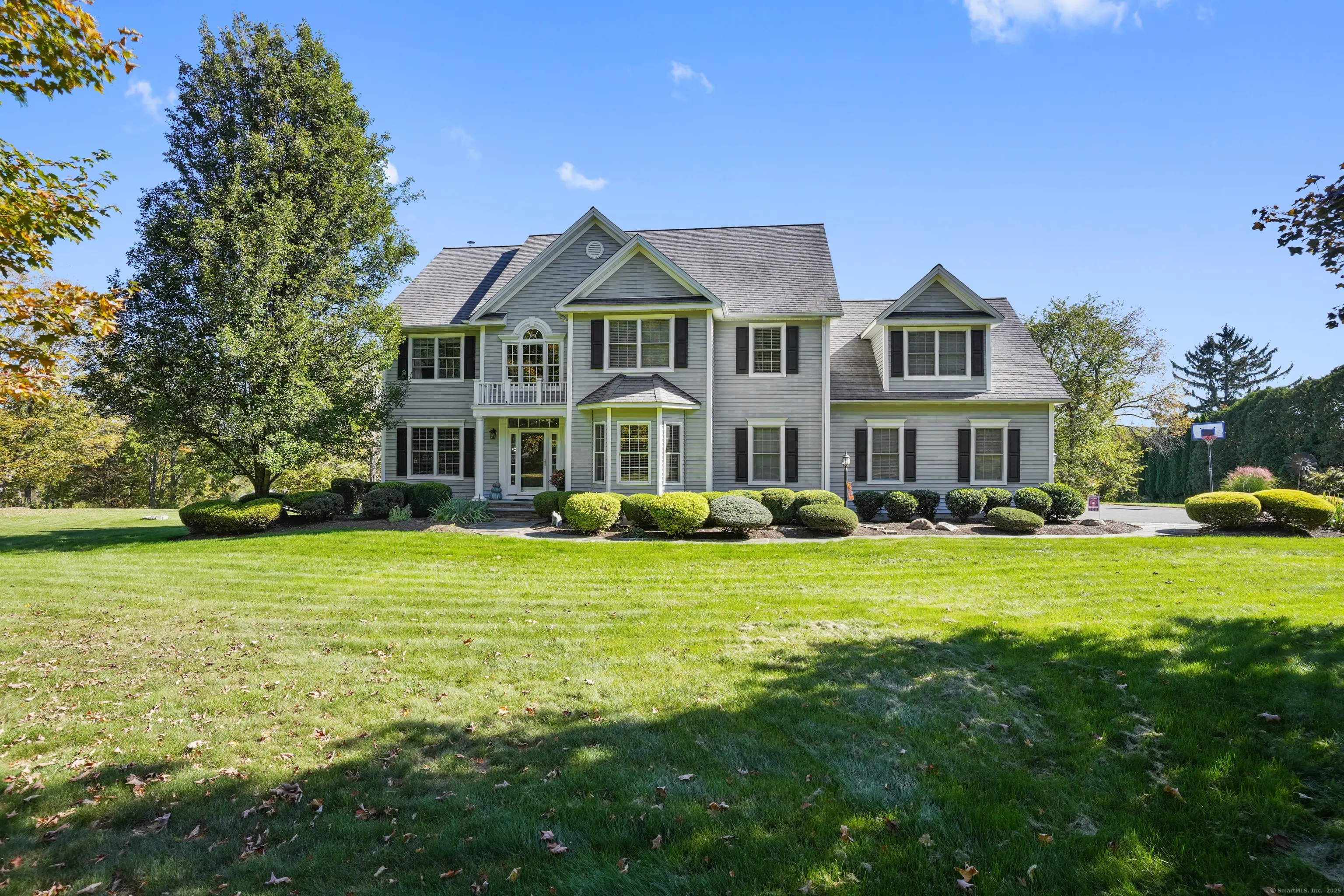 1 Lisa Court, New Milford