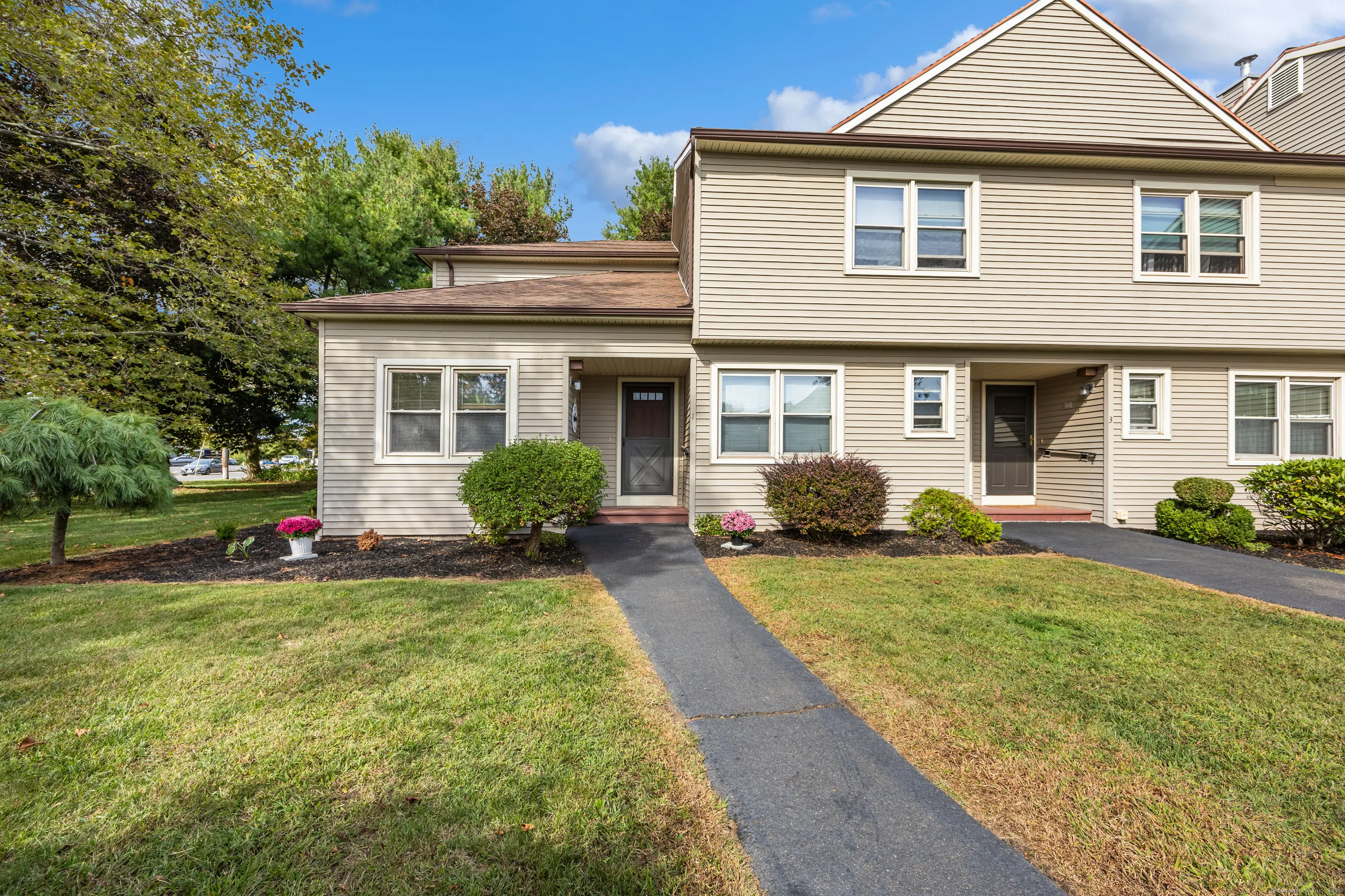 385 Coe Avenue Apt 1, East Haven