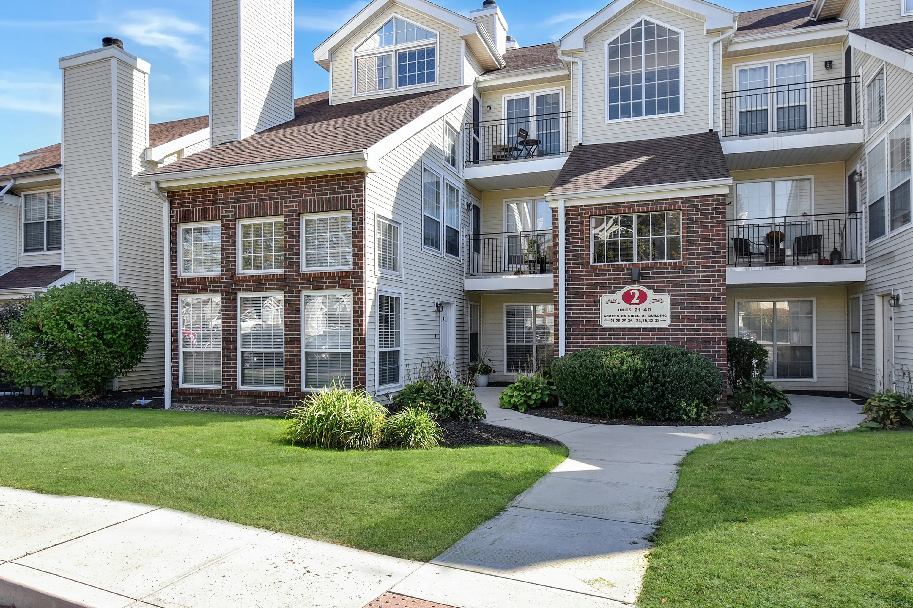 27 Carriage Crossing Lane 27, Middletown