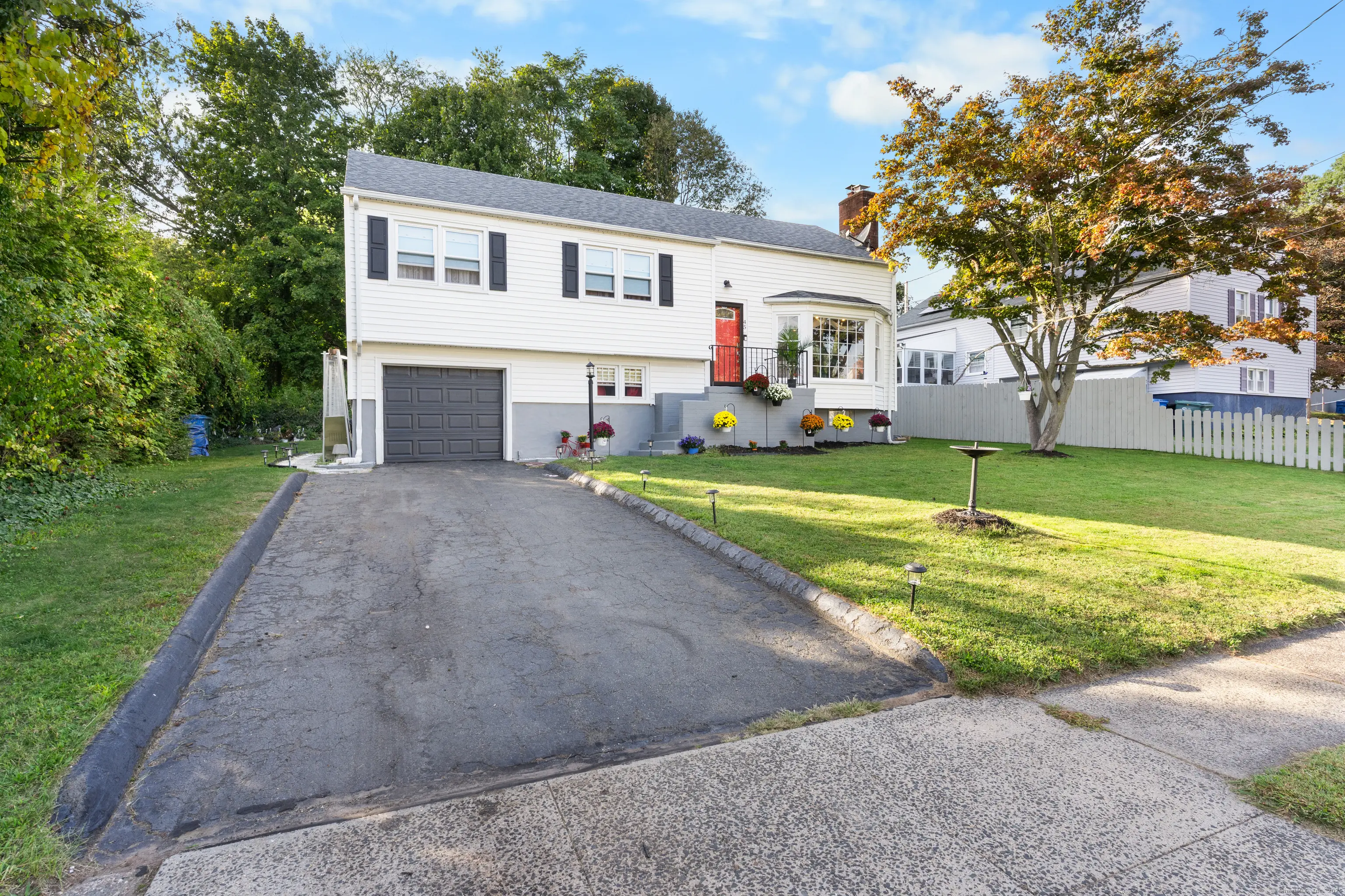 45 Corbin Road, Hamden