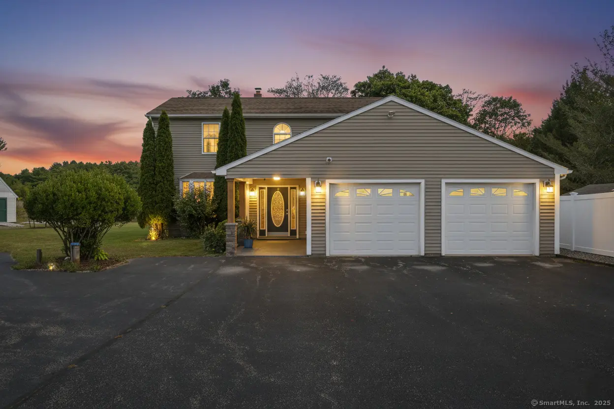 17 Liberty Lane, Thompson