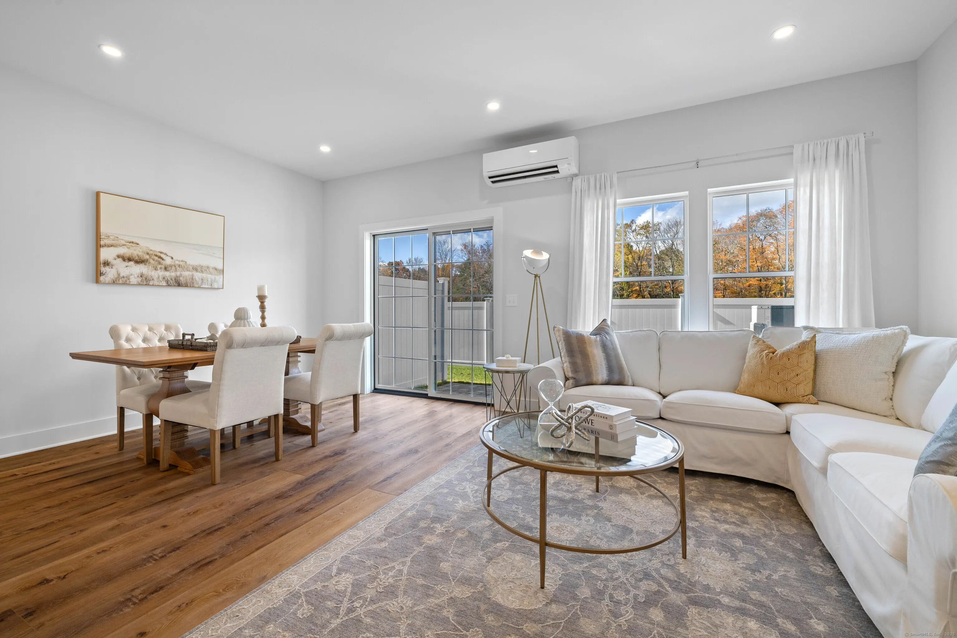 138 Boston Post Road 17, East Lyme