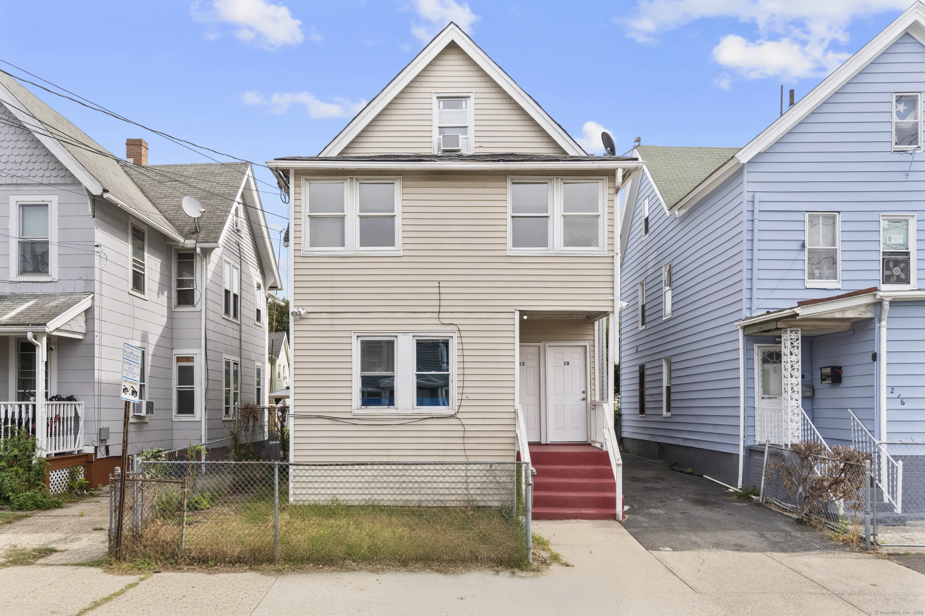 10 Clinton Avenue 10, Bridgeport