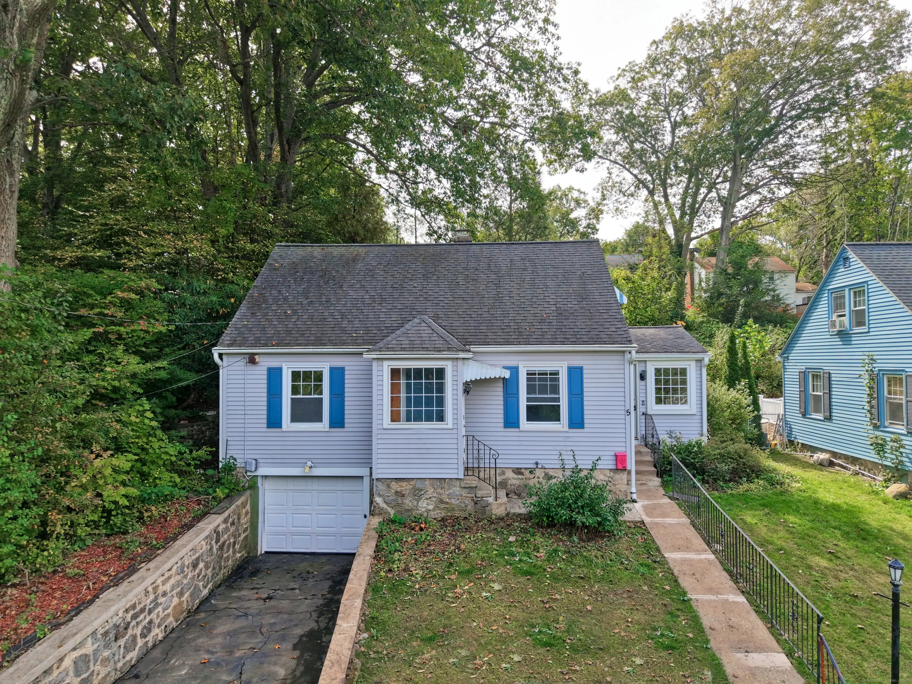 5 Crystal Terrace, Waterbury
