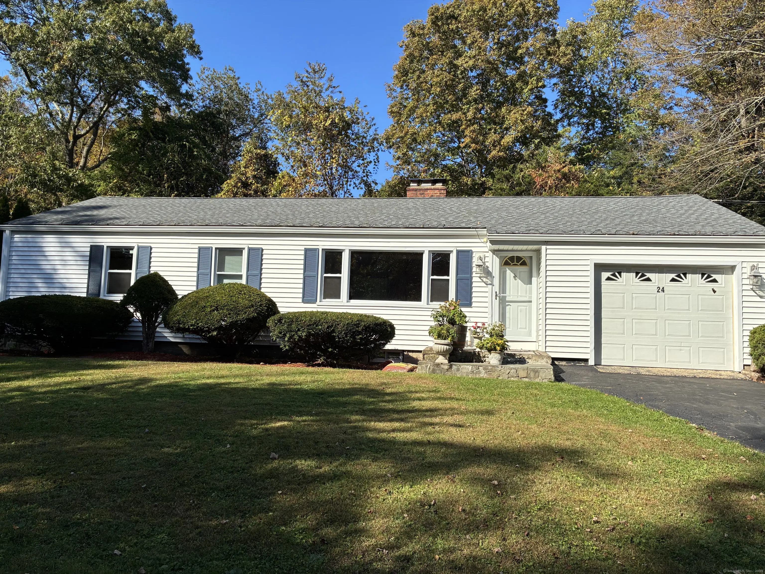 24 Maple Terrace, Monroe