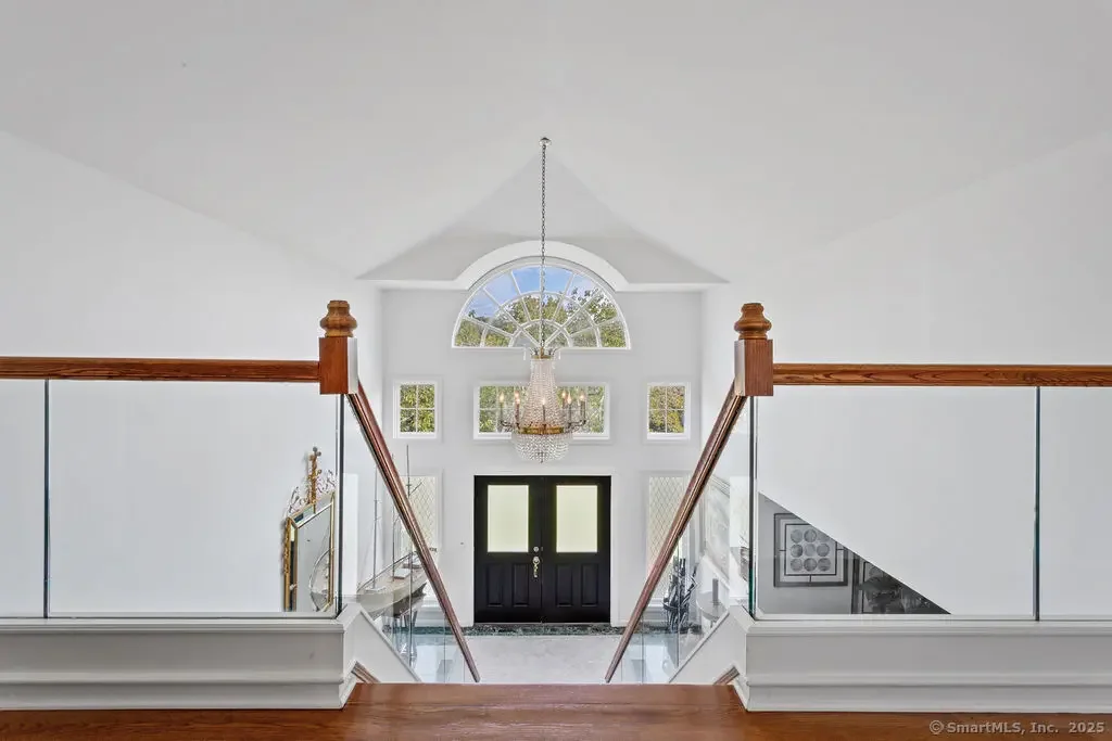 15 Griffing Pond Road, Branford