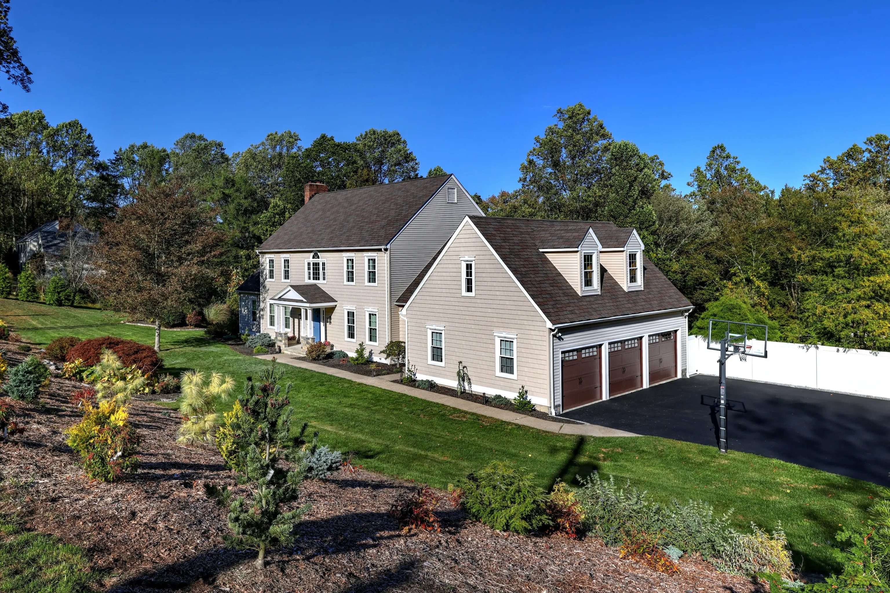 82 Mirey Dam Road, Middlebury