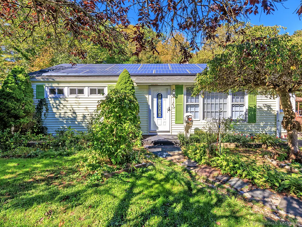 145 Spencer Drive, Middletown