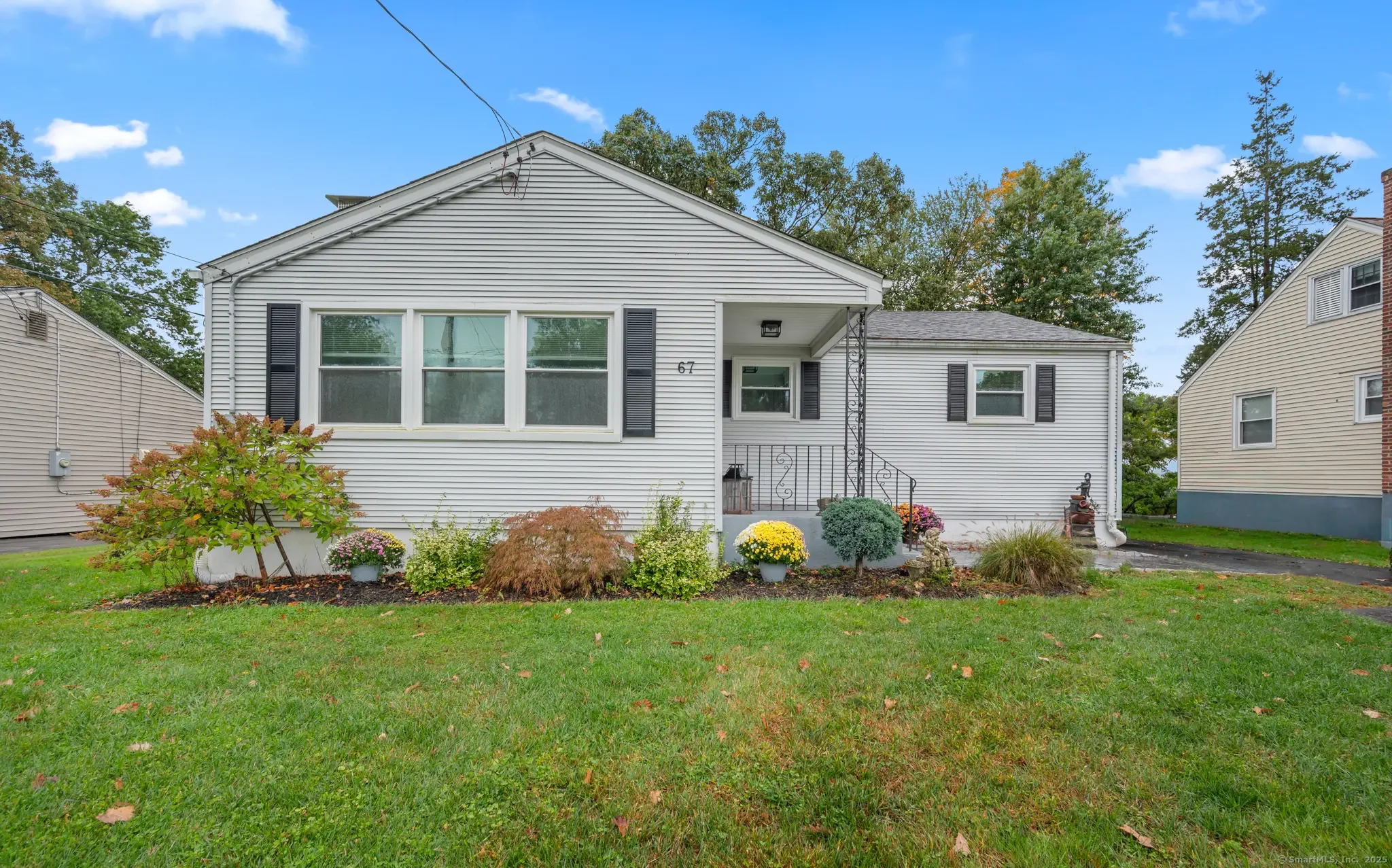 67 Oakdale Street, Wethersfield